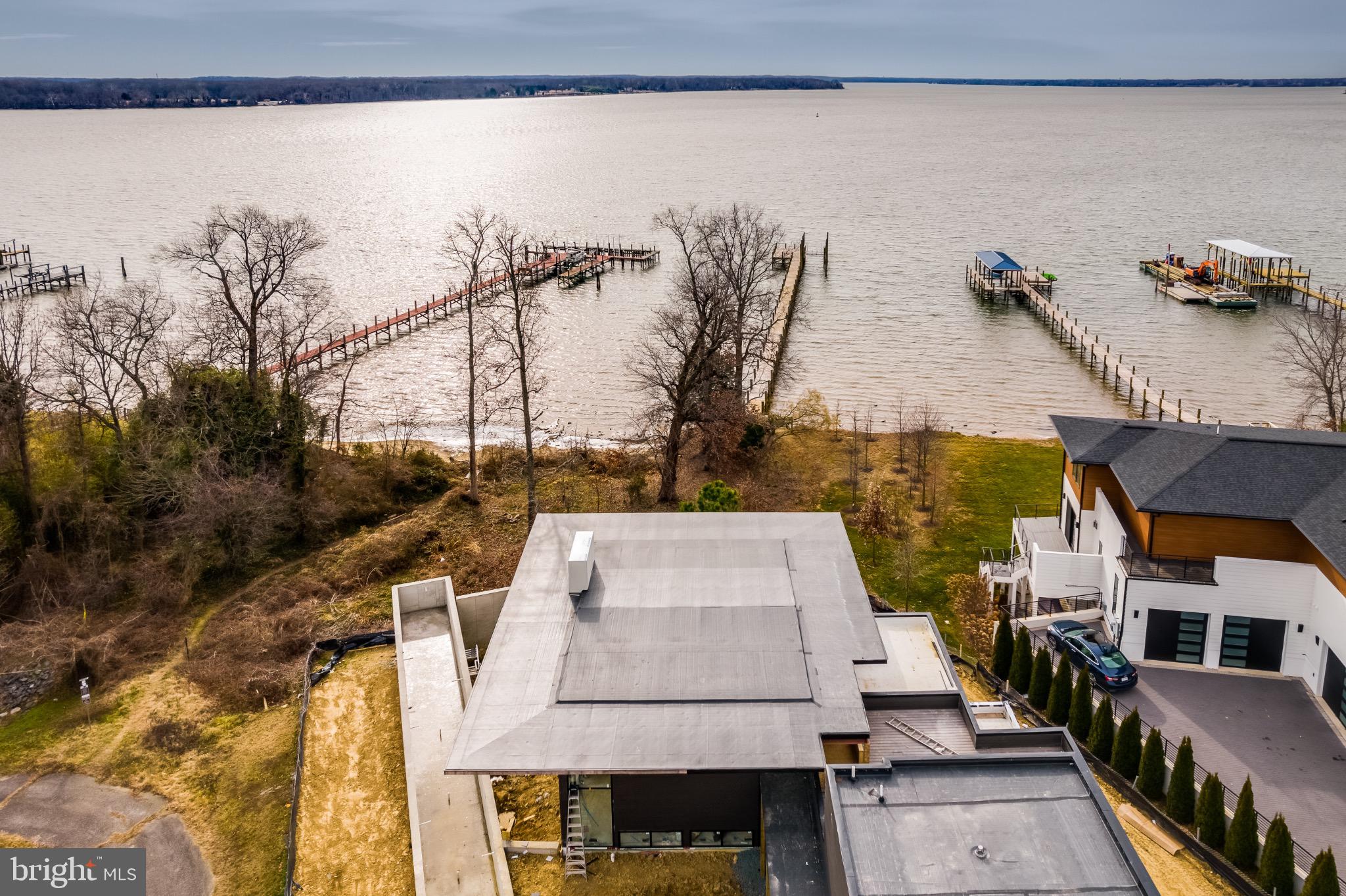 FERRY LANDING - Residential