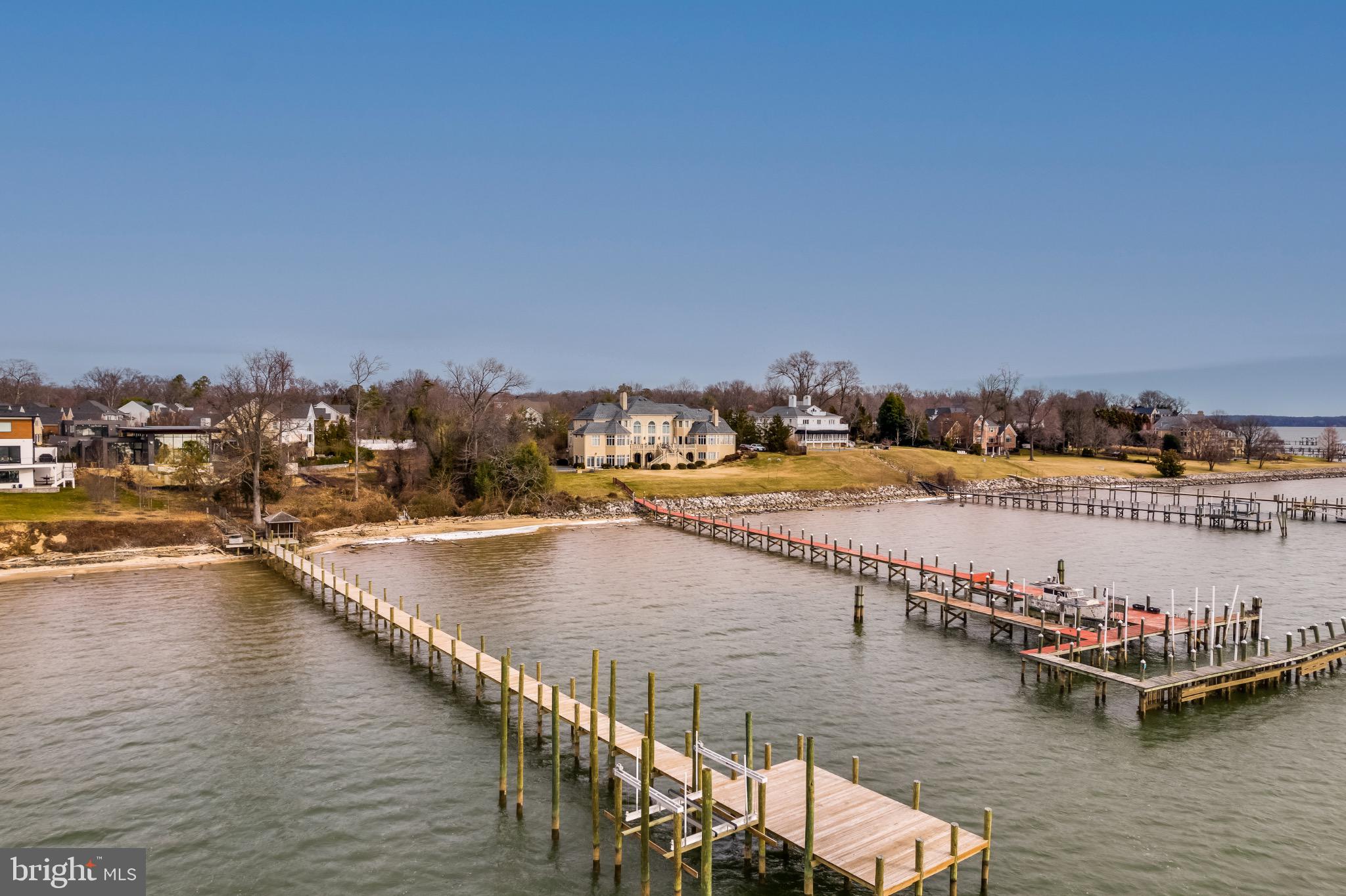 FERRY LANDING - Residential