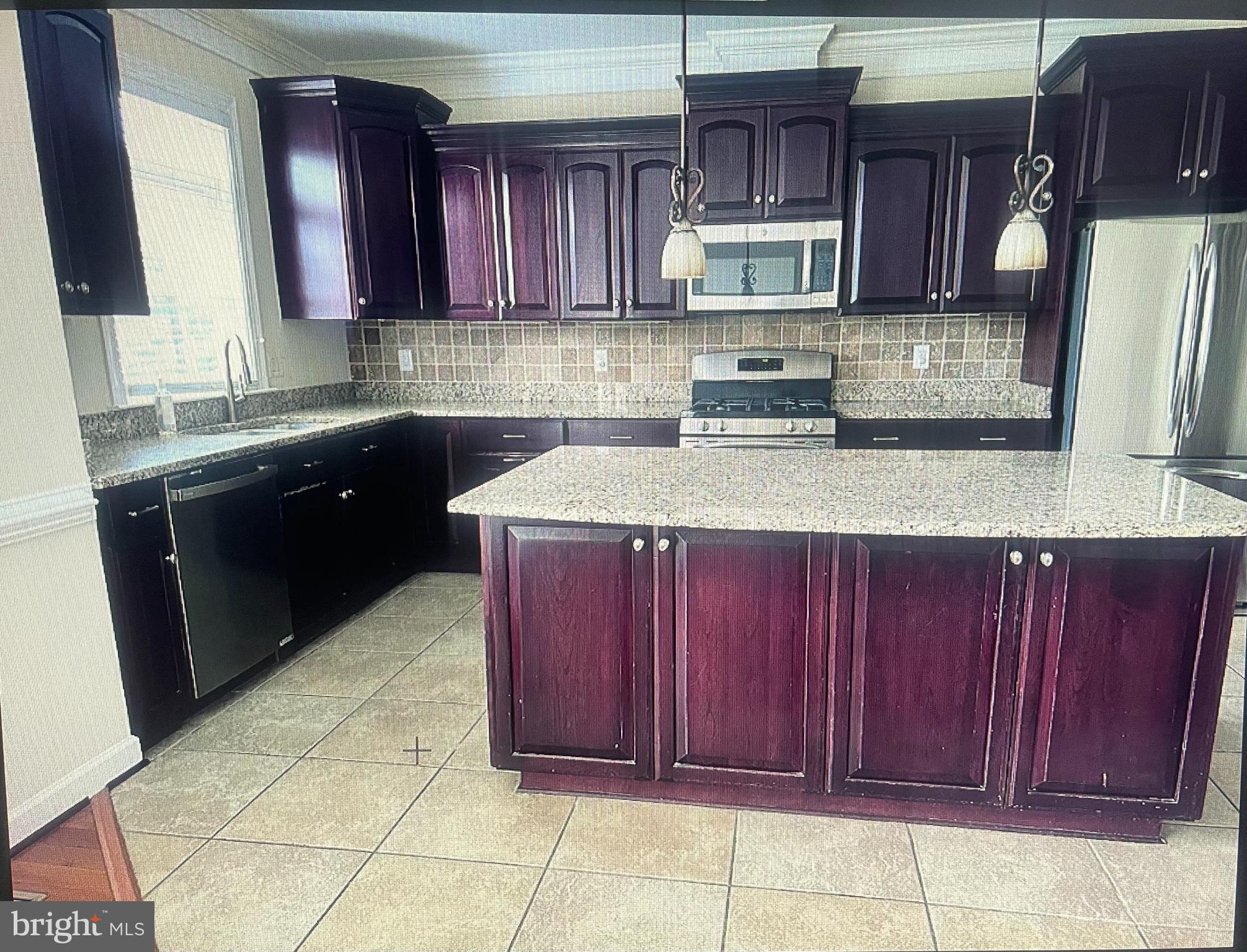 MORRISONS WAY VILLAGE - Residential Lease