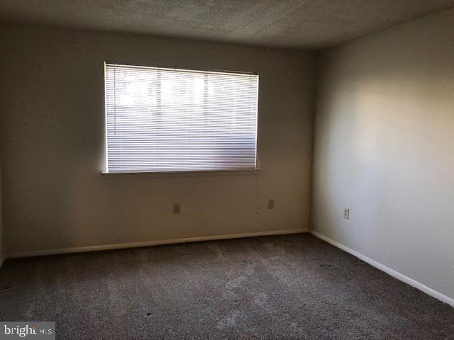 AMBERTOWNE - Residential Lease