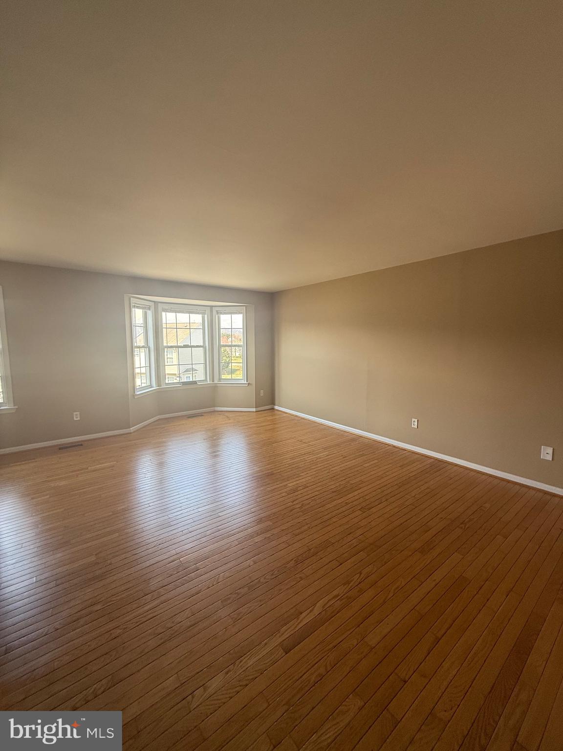 LAUREL RIDGE - Residential Lease