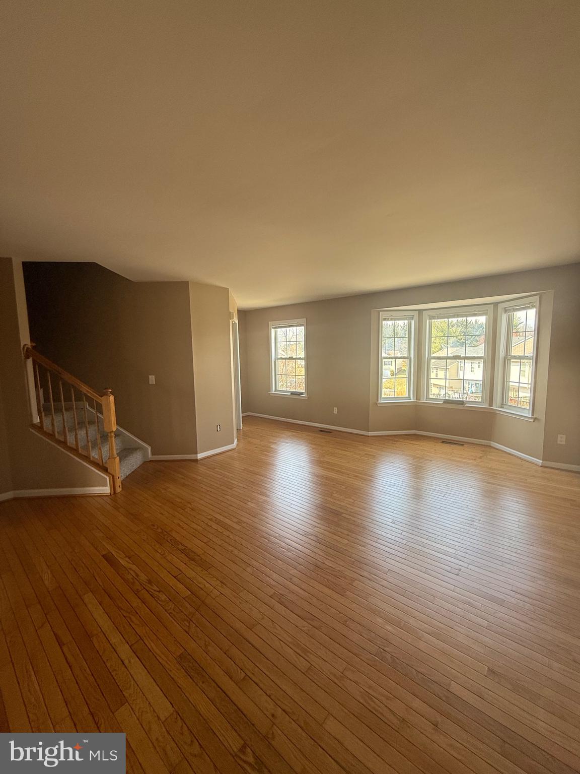 LAUREL RIDGE - Residential Lease