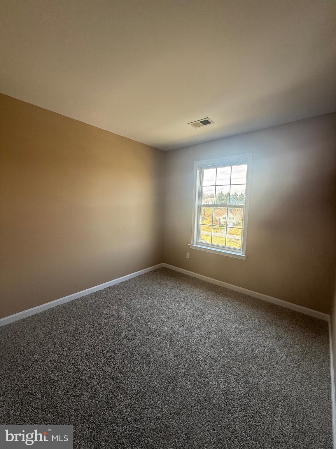 LAUREL RIDGE - Residential Lease