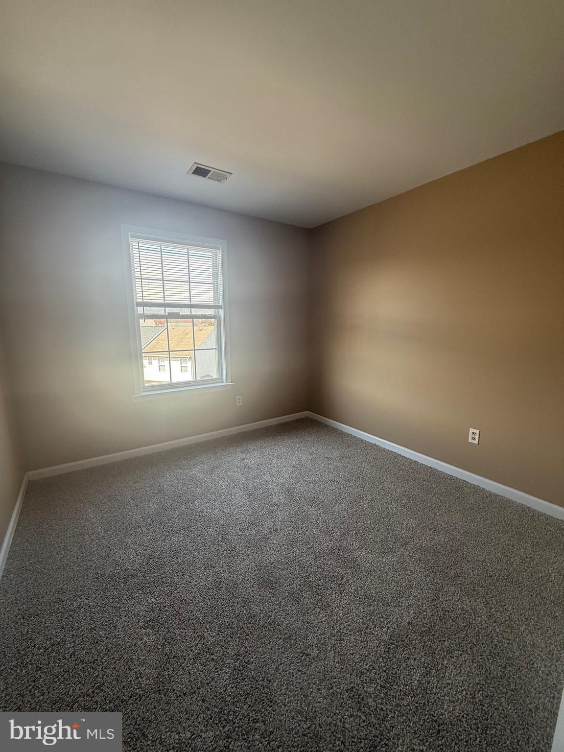 LAUREL RIDGE - Residential Lease