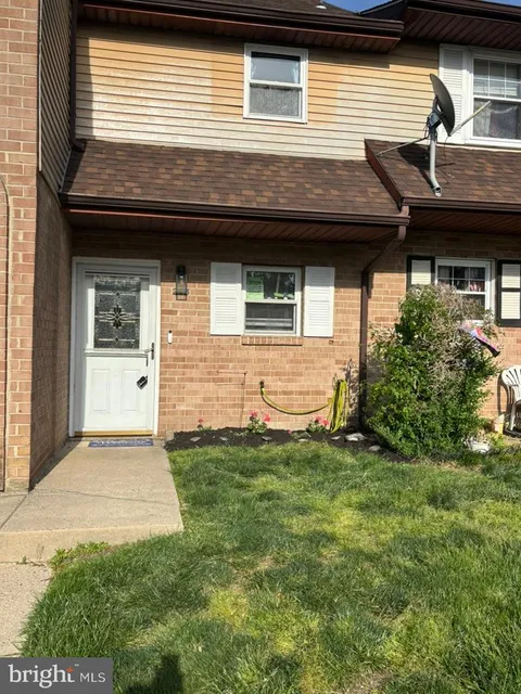 MLS: NJCD2114500