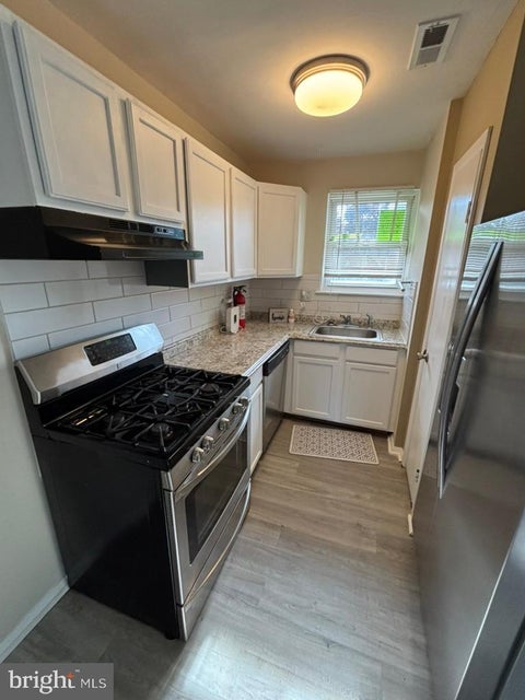 Townhouse For Sale - 243 La Cascata Tnhs<br/> CLEMENTON, NJ 08021