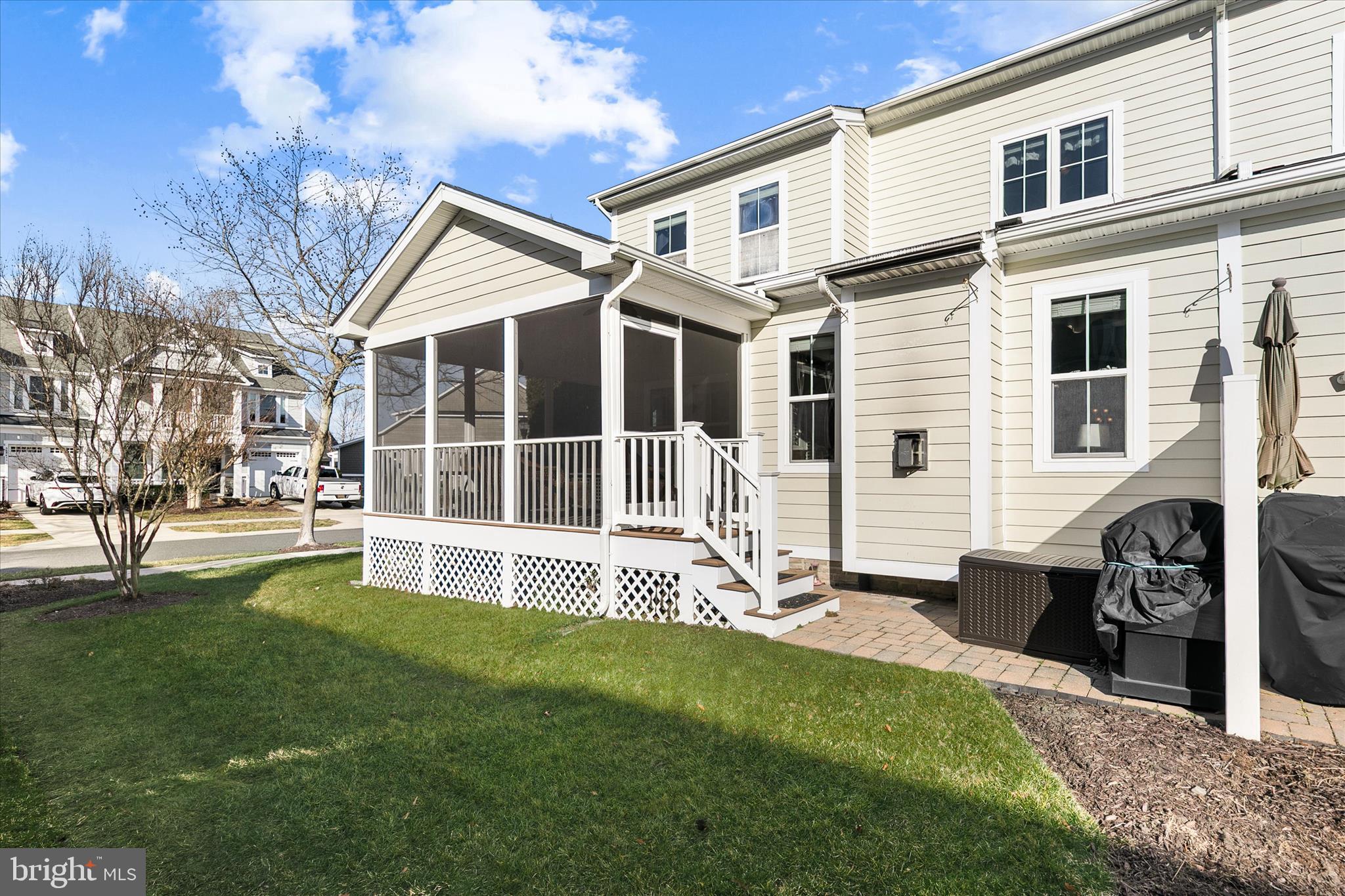 BAYSIDE - Residential