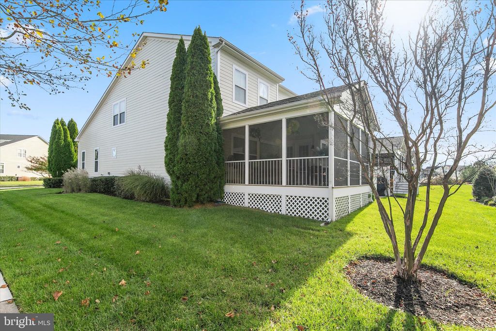 Photo of 31940 Dogwood Way, SELBYVILLE, DE 19975 (MLS # DESU2102456)