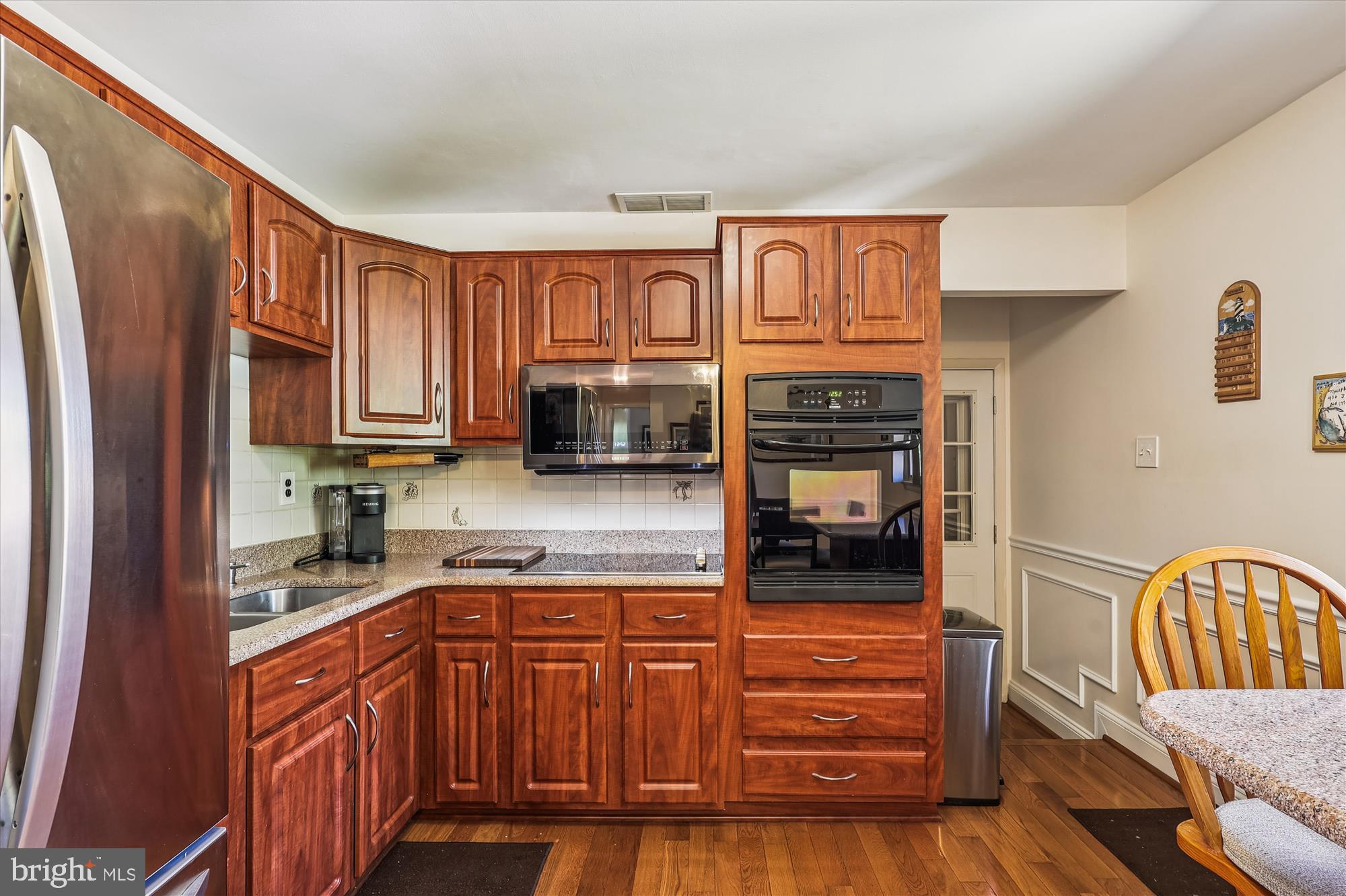 HILLSMERE SHORES - Residential