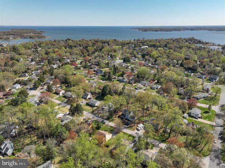 HILLSMERE SHORES - Residential