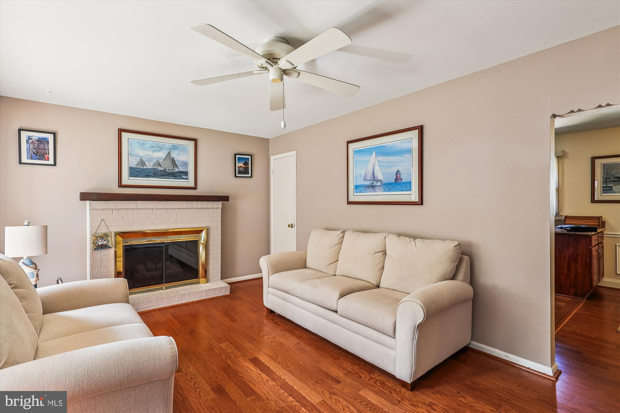 HILLSMERE SHORES - Residential