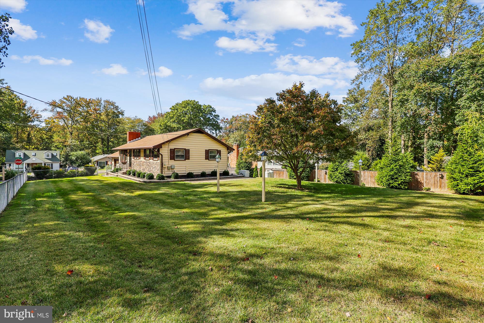 98 PINE DRIVE