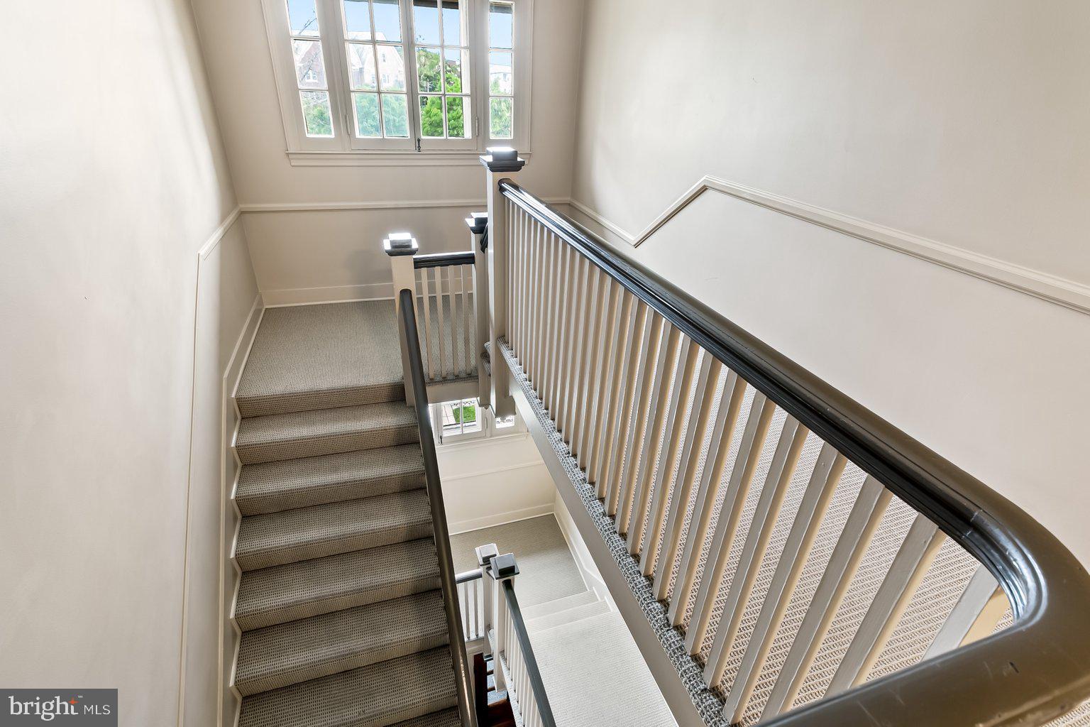 610 SOMERSET ROAD 302