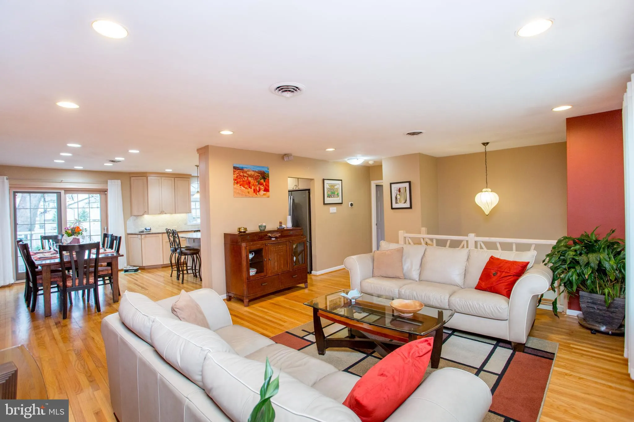 Warrington, Pennsylvania 18976, United States, 4 Bedrooms Bedrooms, ,3 BathroomsBathrooms,Residential,Pending,114744