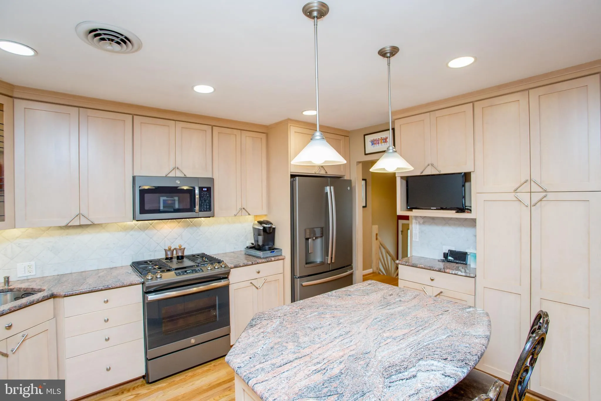 Warrington, Pennsylvania 18976, United States, 4 Bedrooms Bedrooms, ,3 BathroomsBathrooms,Residential,Pending,114744