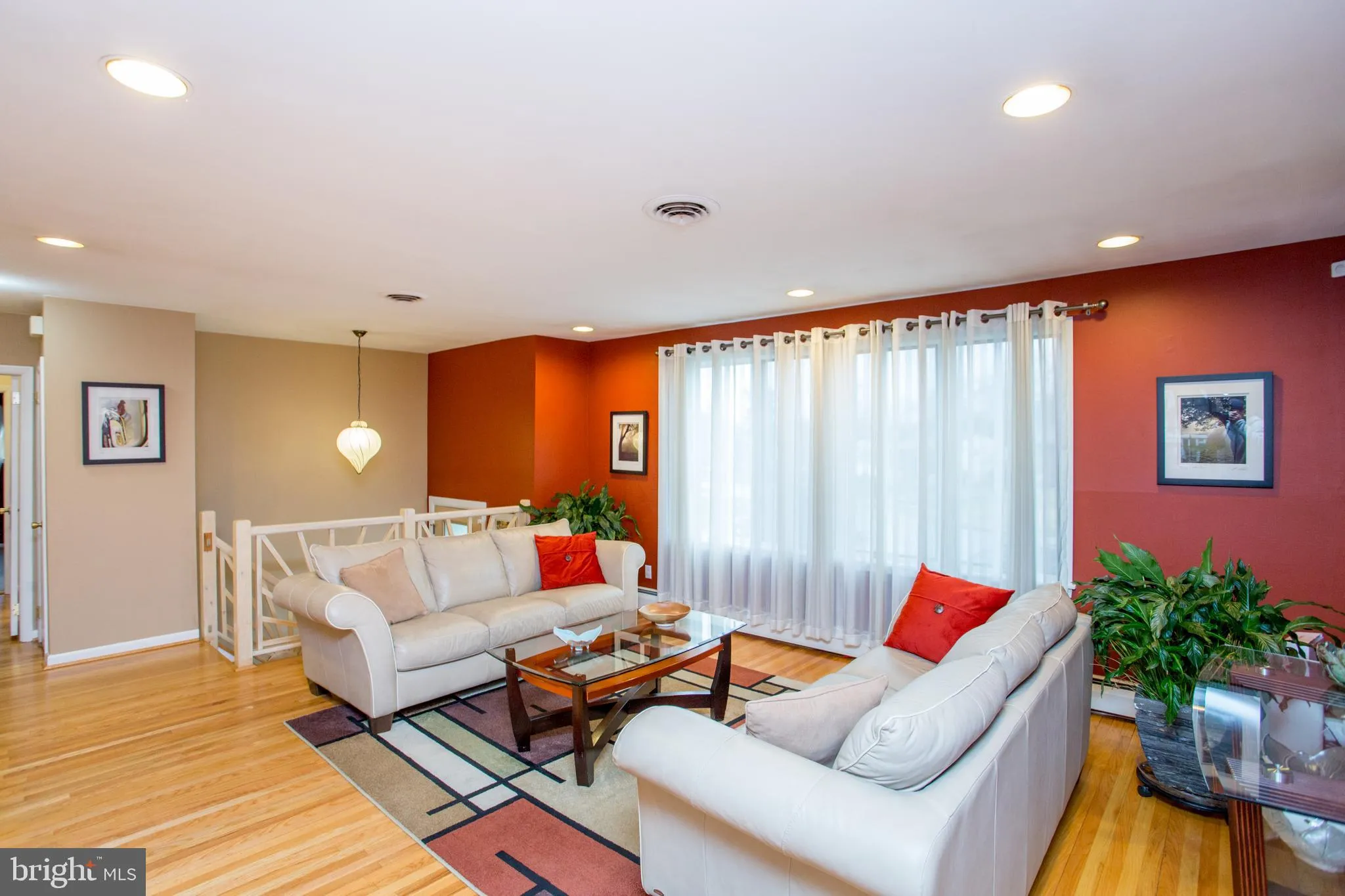 Warrington, Pennsylvania 18976, United States, 4 Bedrooms Bedrooms, ,3 BathroomsBathrooms,Residential,Pending,114744