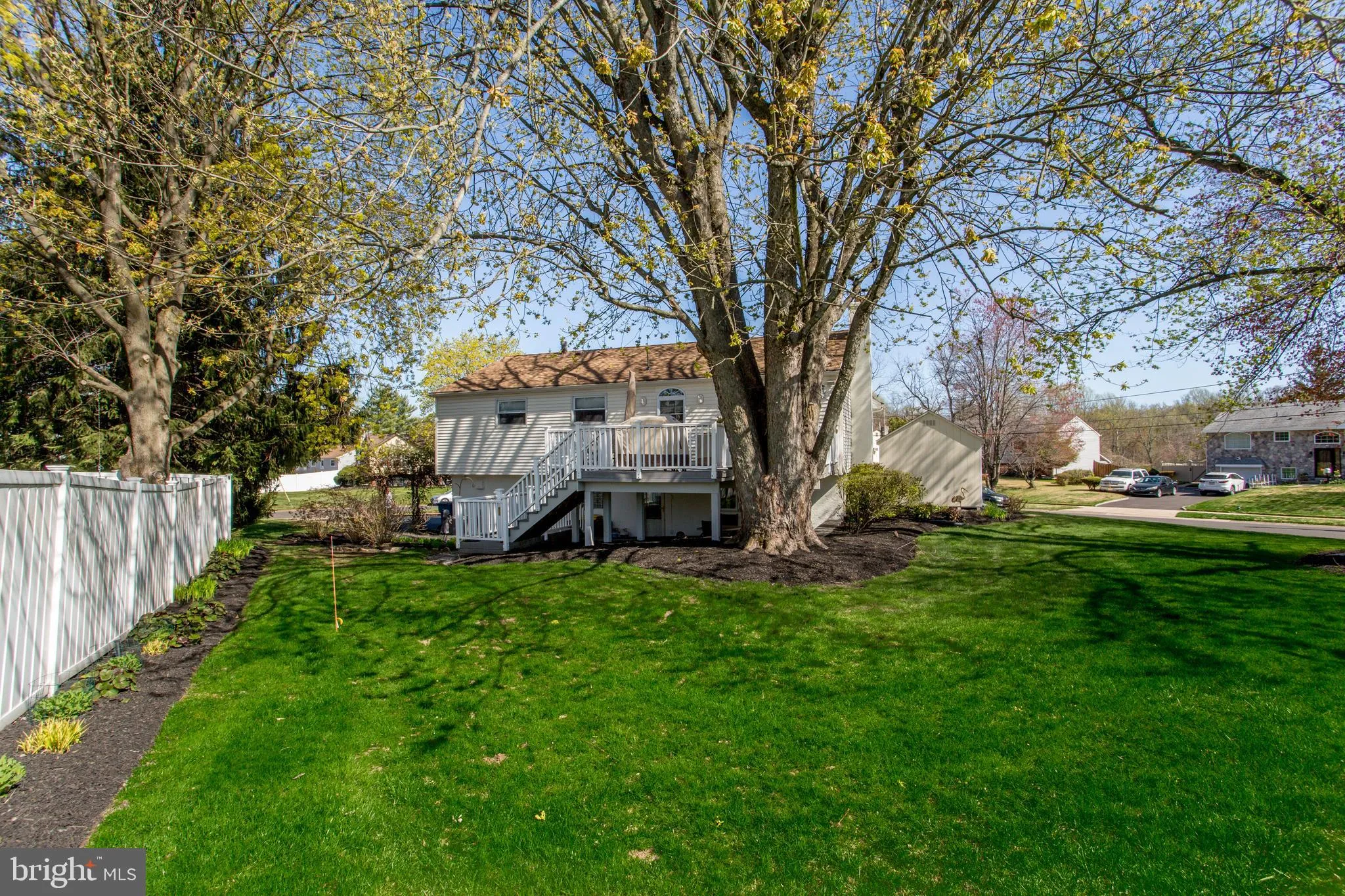 Warrington, Pennsylvania 18976, United States, 4 Bedrooms Bedrooms, ,3 BathroomsBathrooms,Residential,Pending,114744