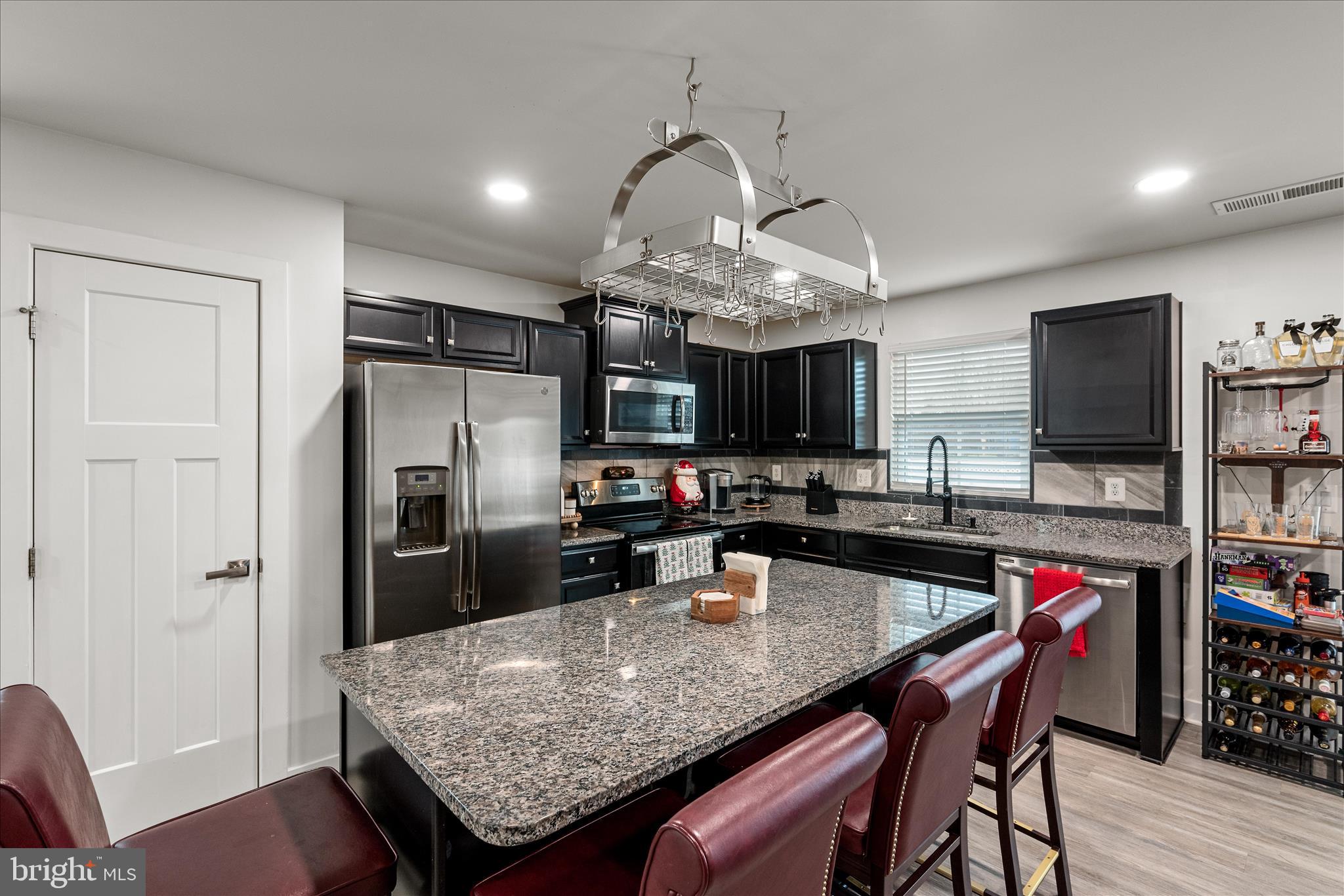 CHANDLERS GLEN - Residential