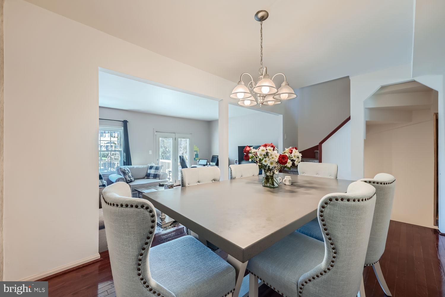 KINGS RIDGE - Residential