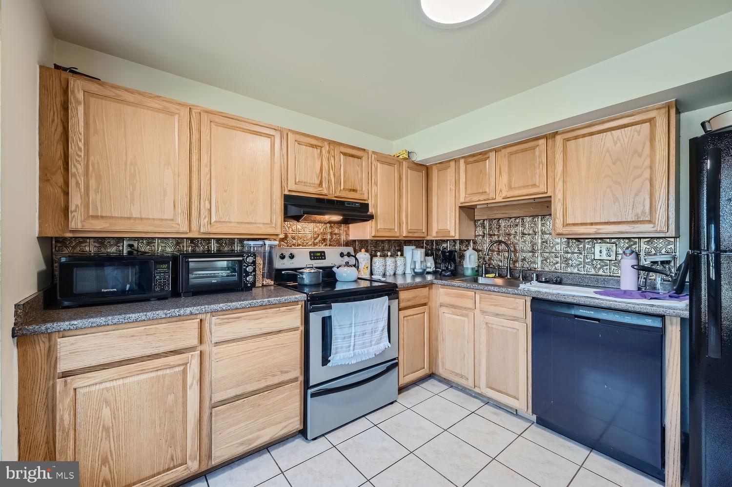 KINGS RIDGE - Residential