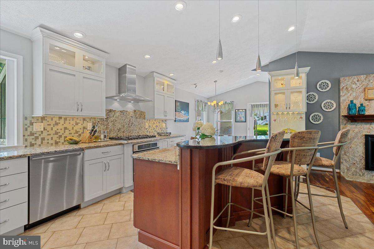 SPRING COVE - Residential