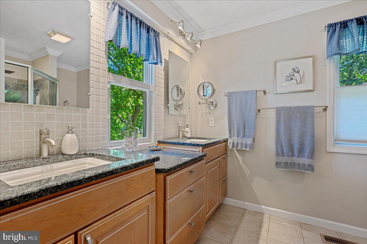 SPRING COVE - Residential