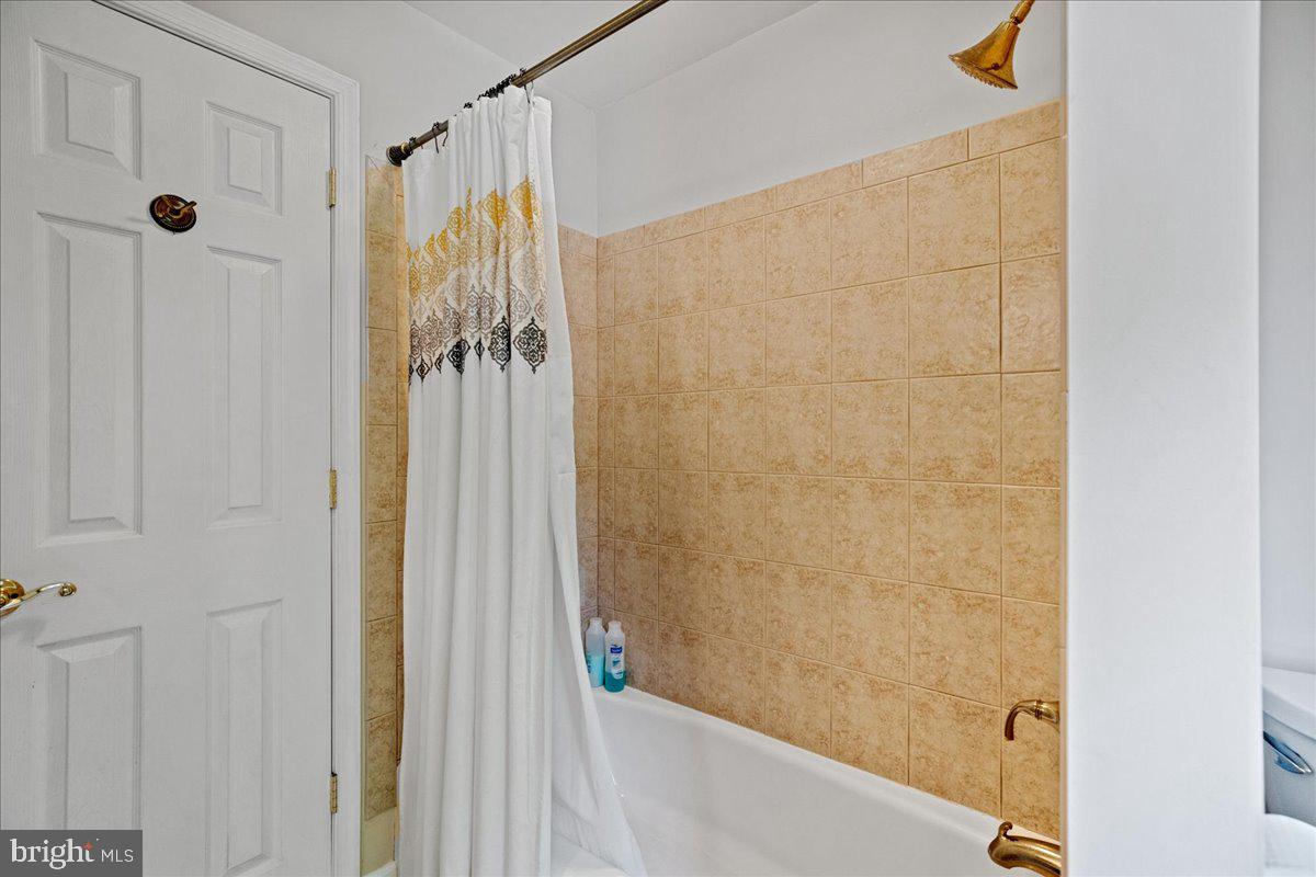 SPRING COVE - Residential