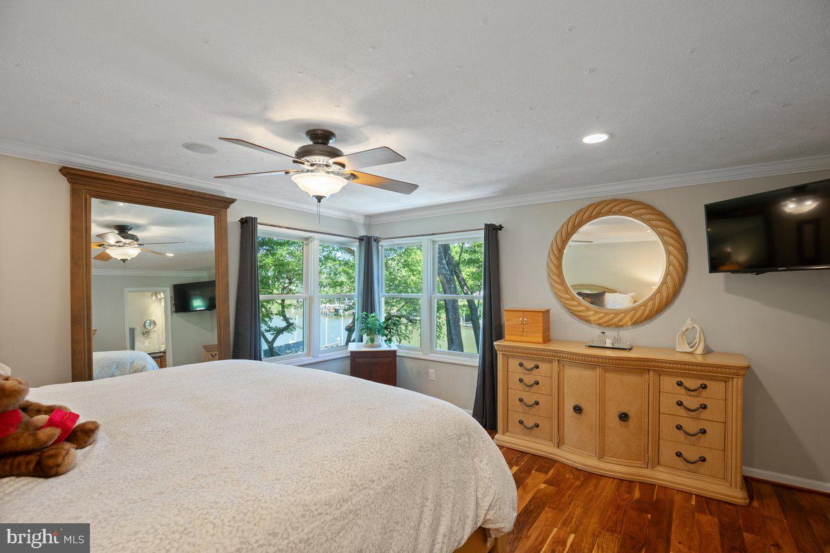 SPRING COVE - Residential