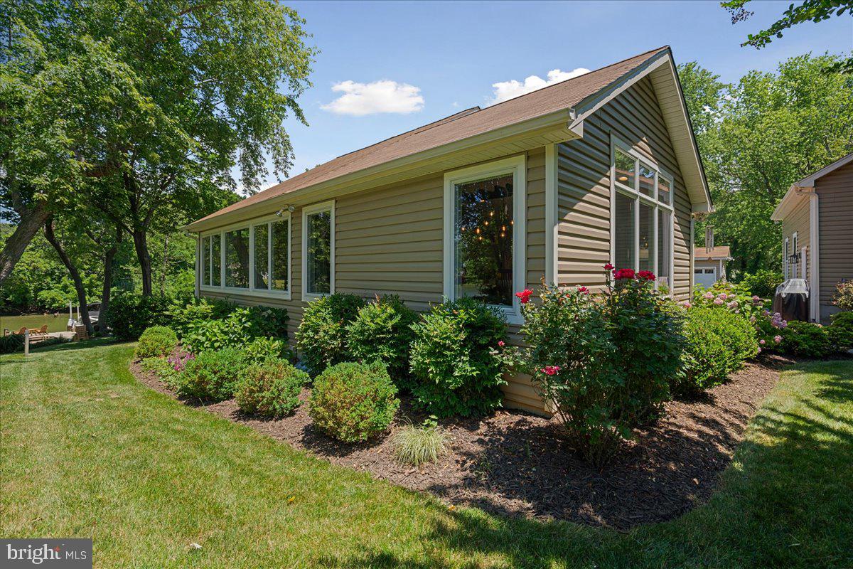 SPRING COVE - Residential