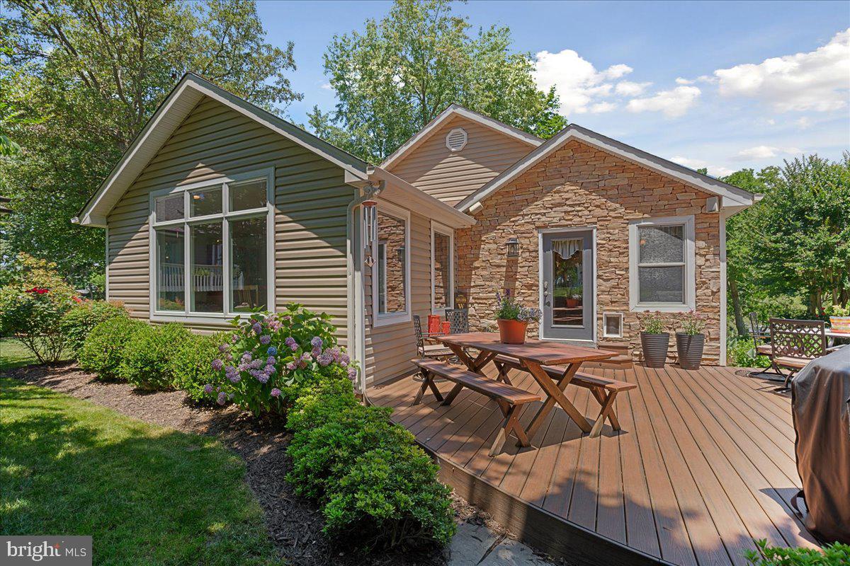 SPRING COVE - Residential