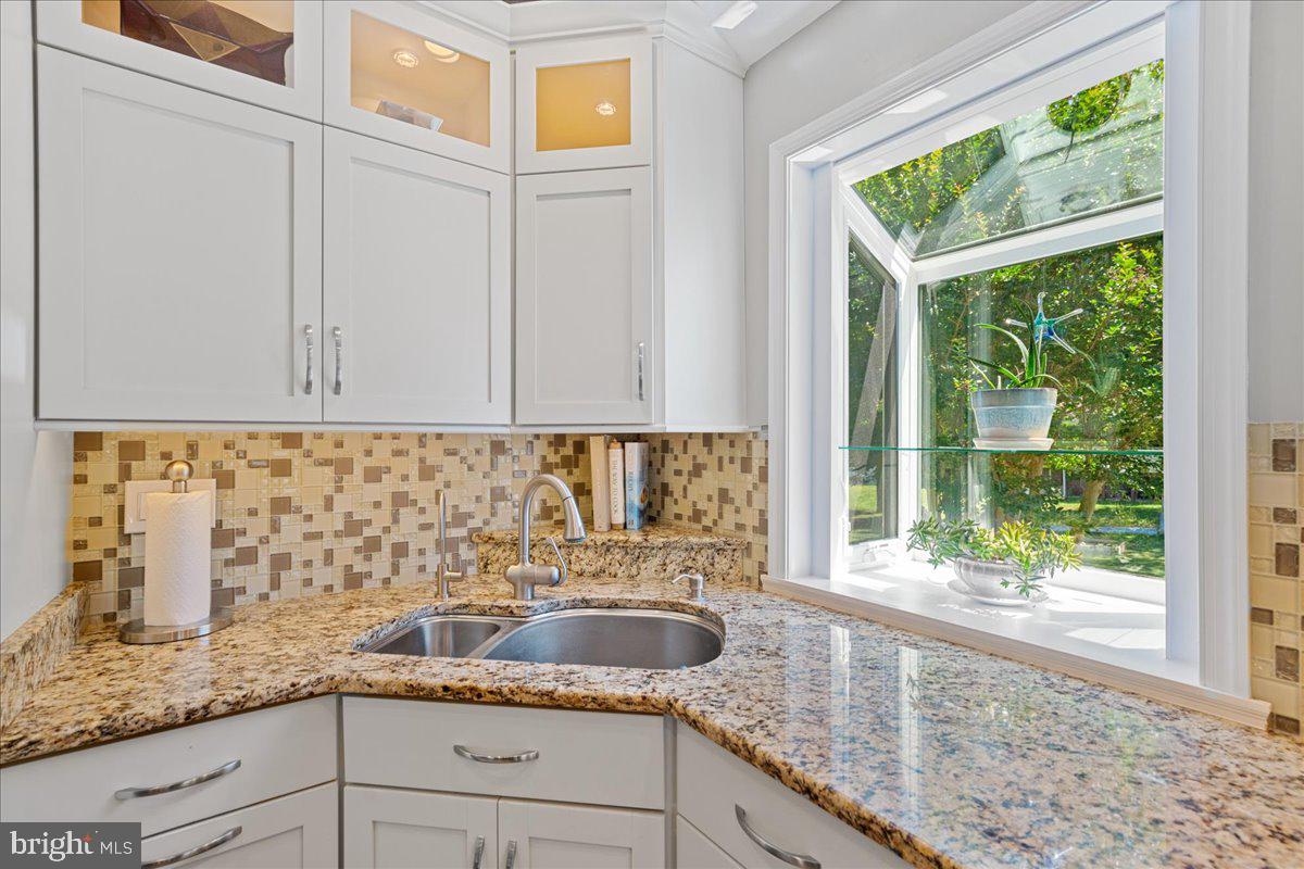 SPRING COVE - Residential