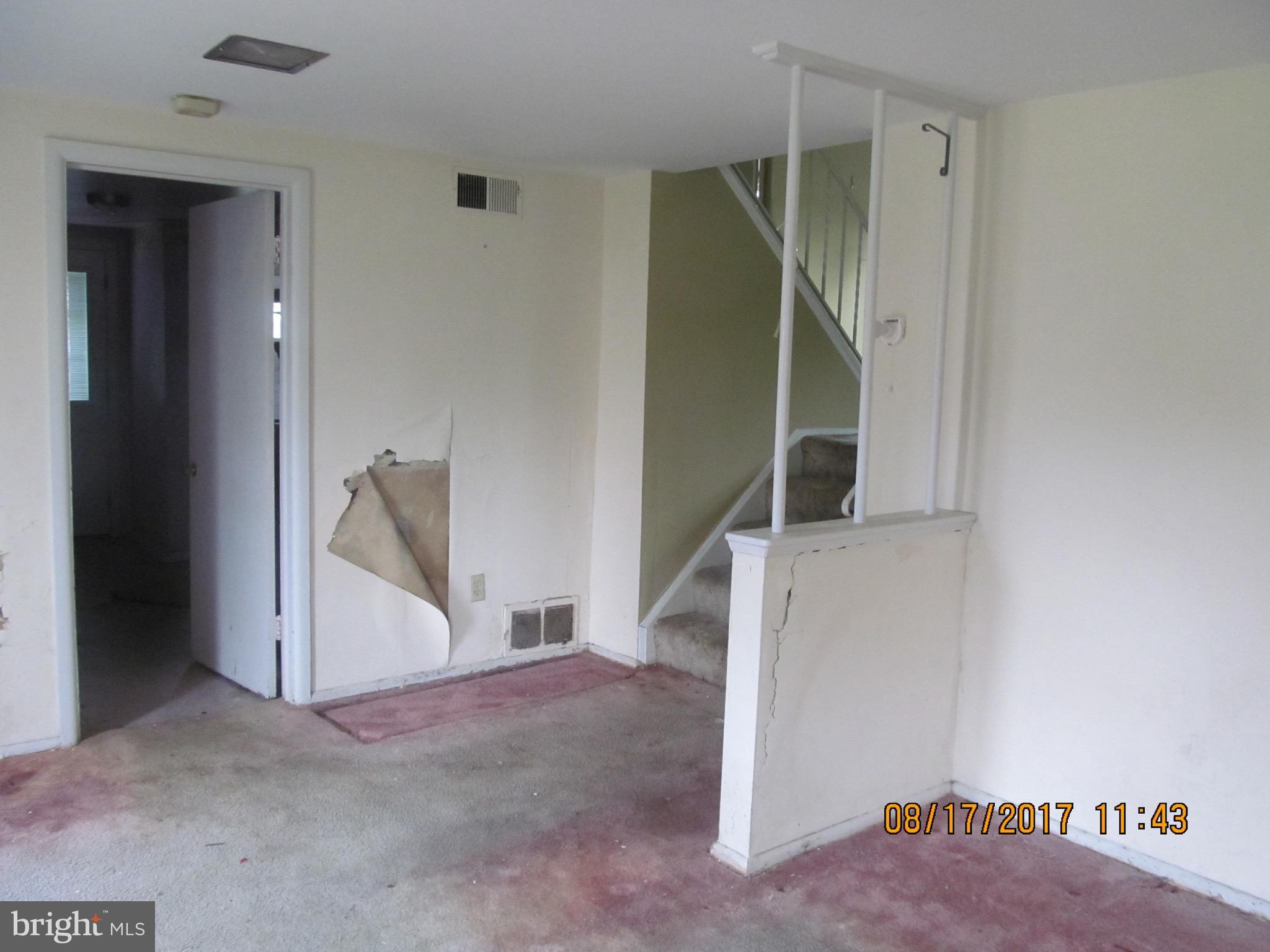 CAMPFIELD GARDENS - Residential