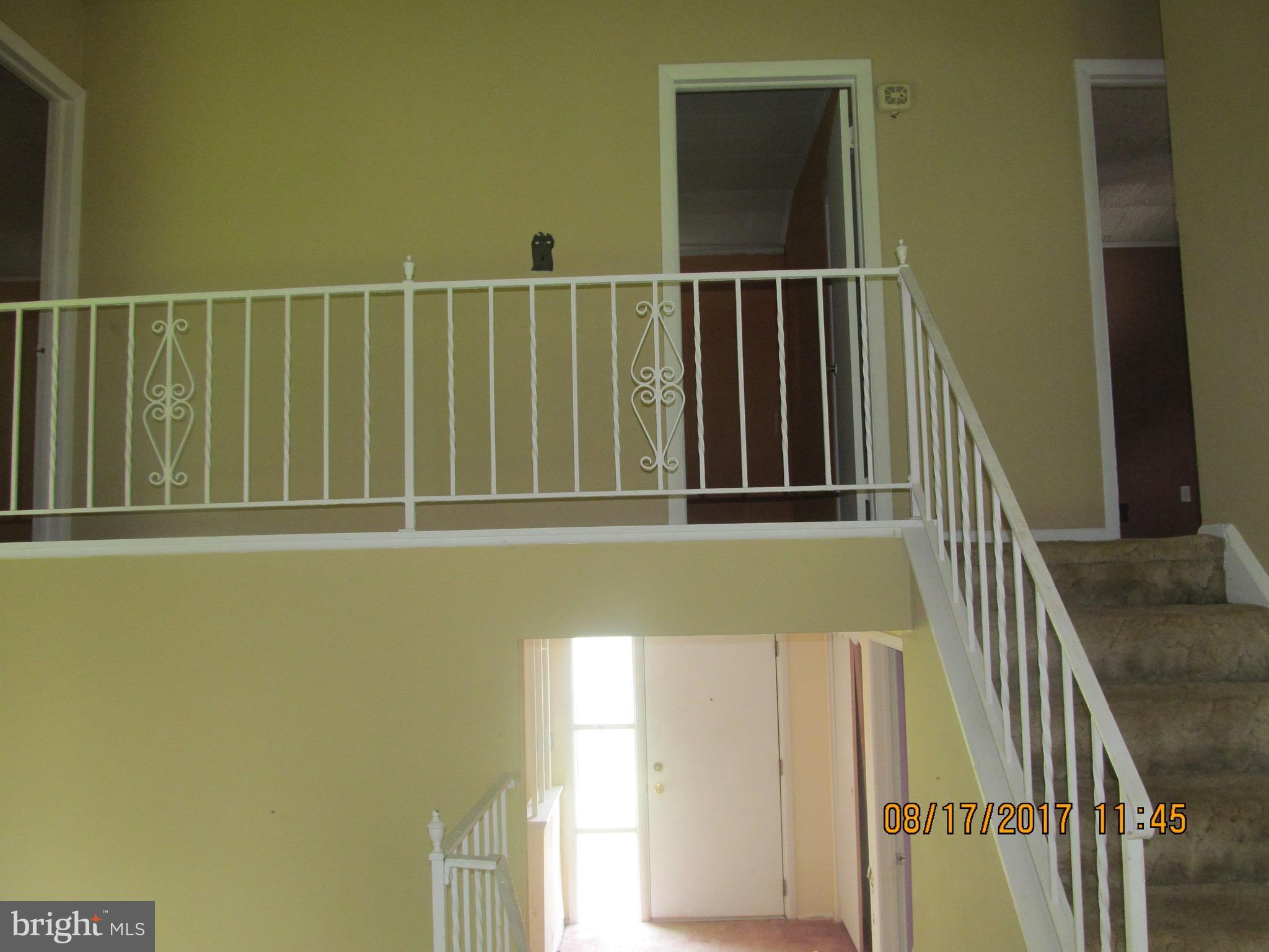 CAMPFIELD GARDENS - Residential