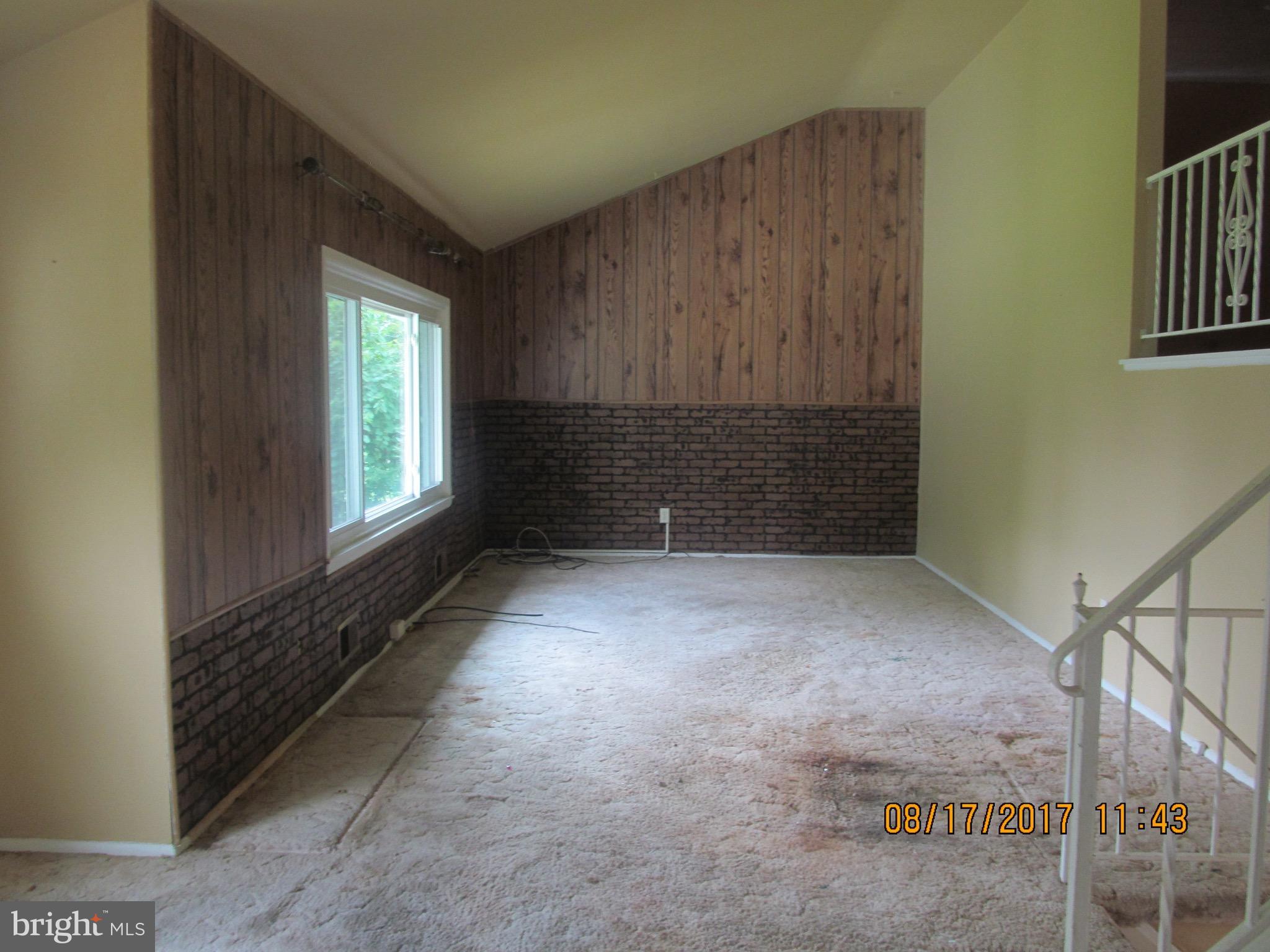 CAMPFIELD GARDENS - Residential