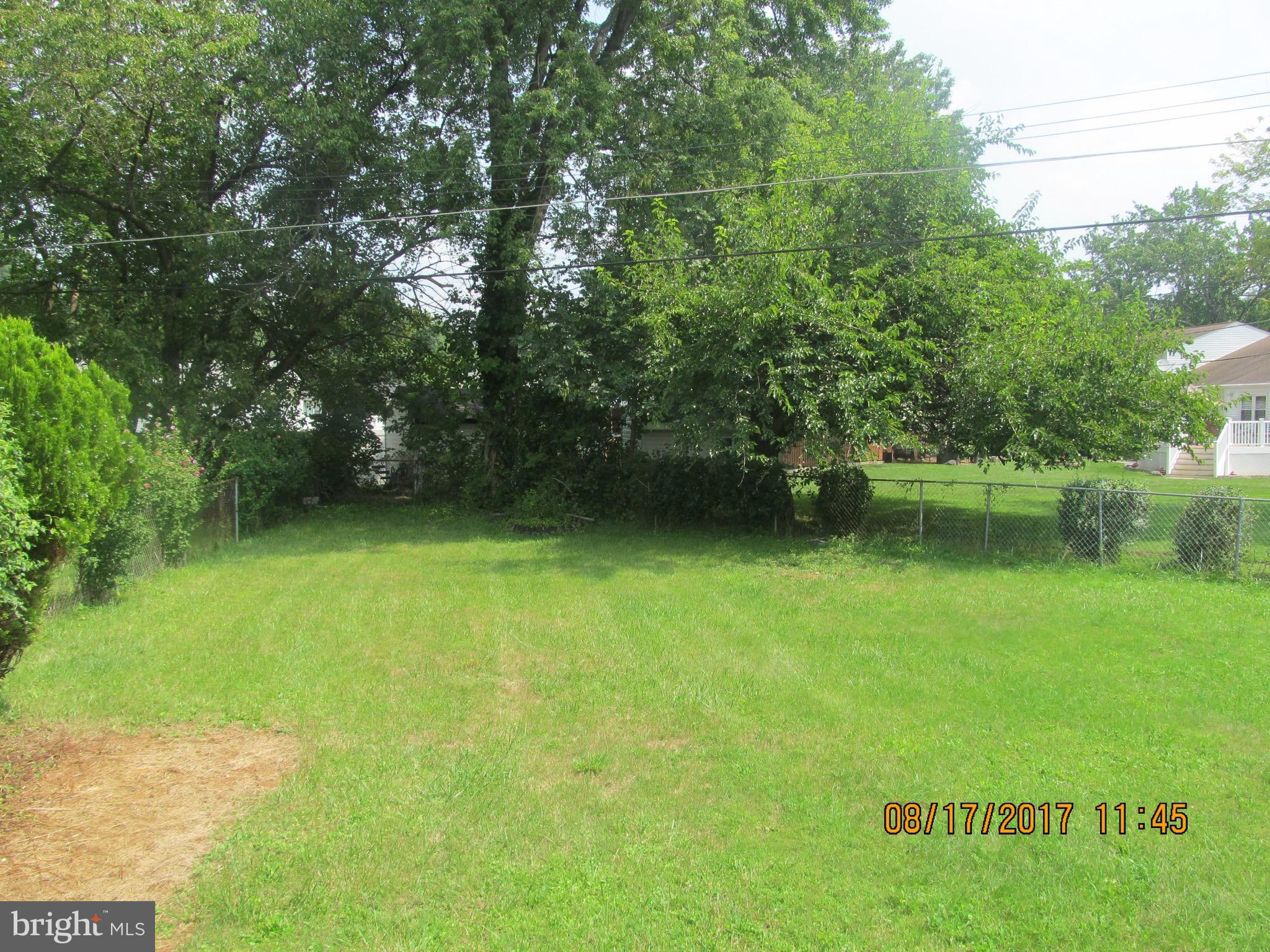 CAMPFIELD GARDENS - Residential