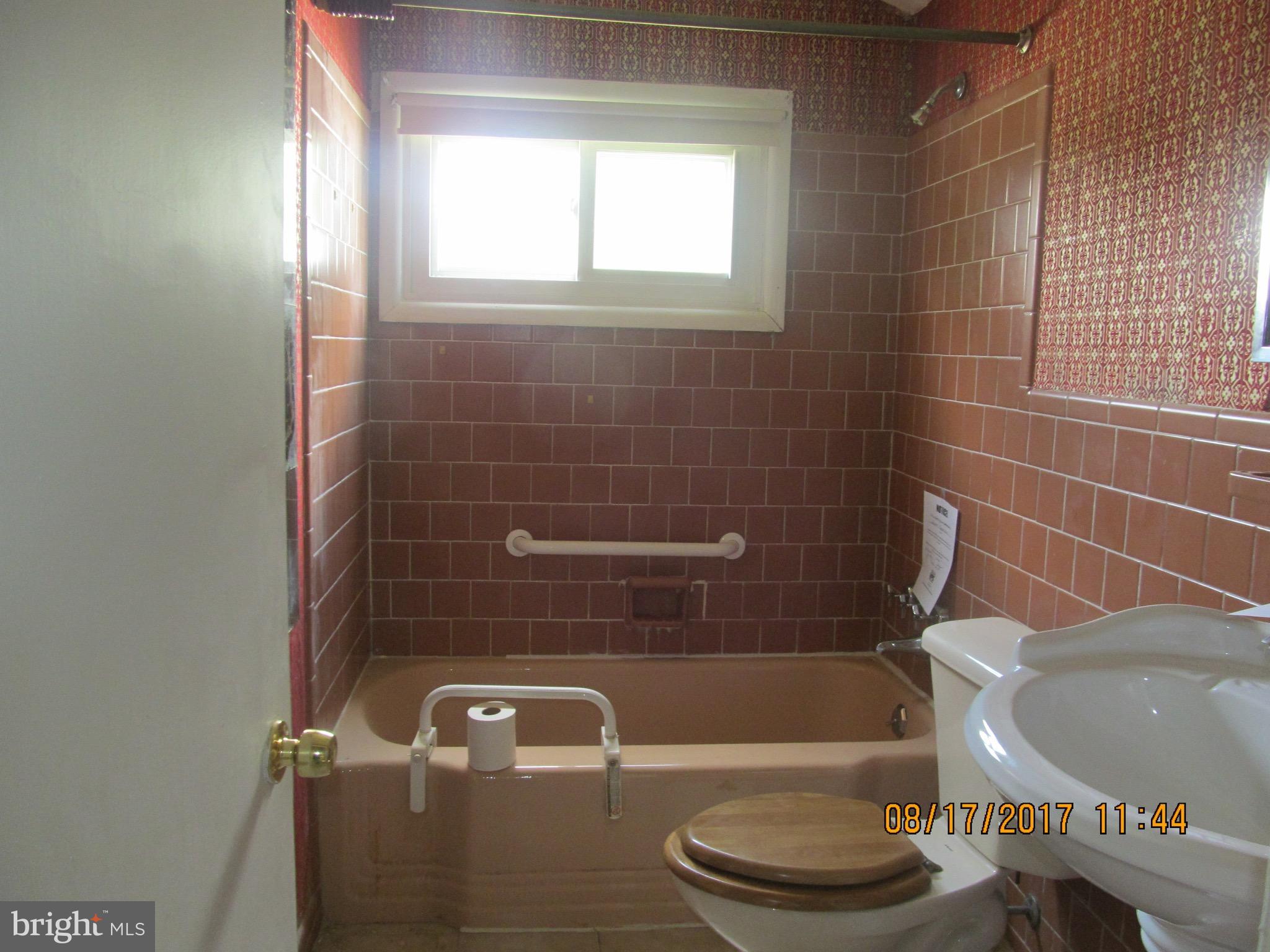 CAMPFIELD GARDENS - Residential