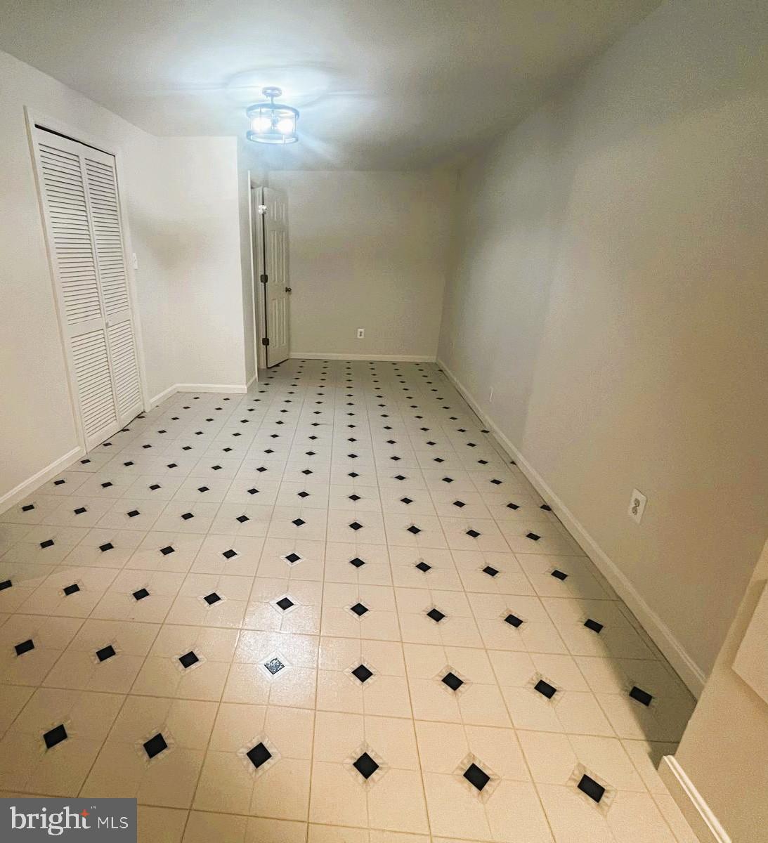 HILL STREET ESTATES - Residential