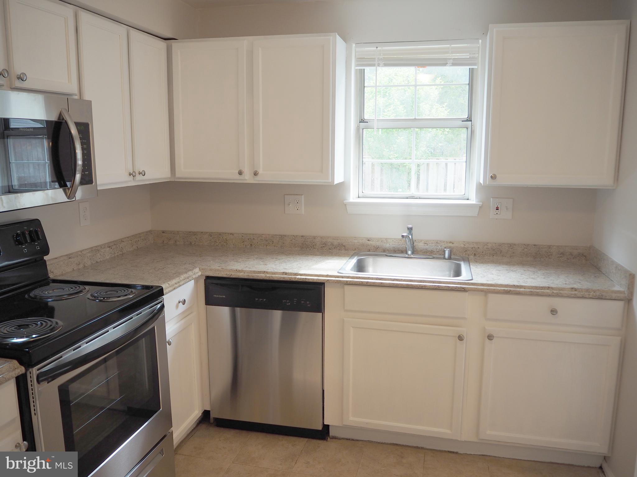 COUNTRYSIDE - Residential Lease