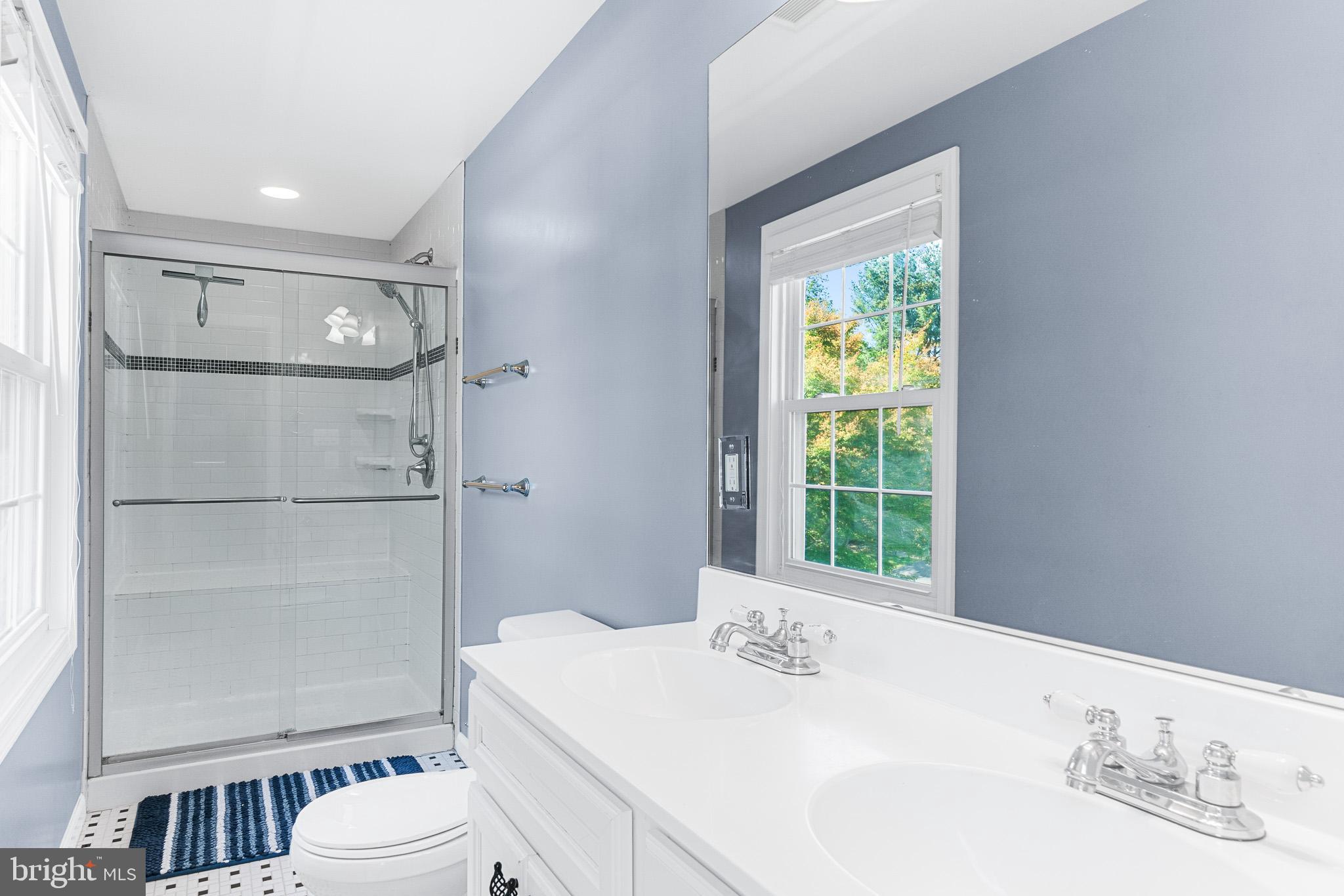 OLNEY OAKS - Residential