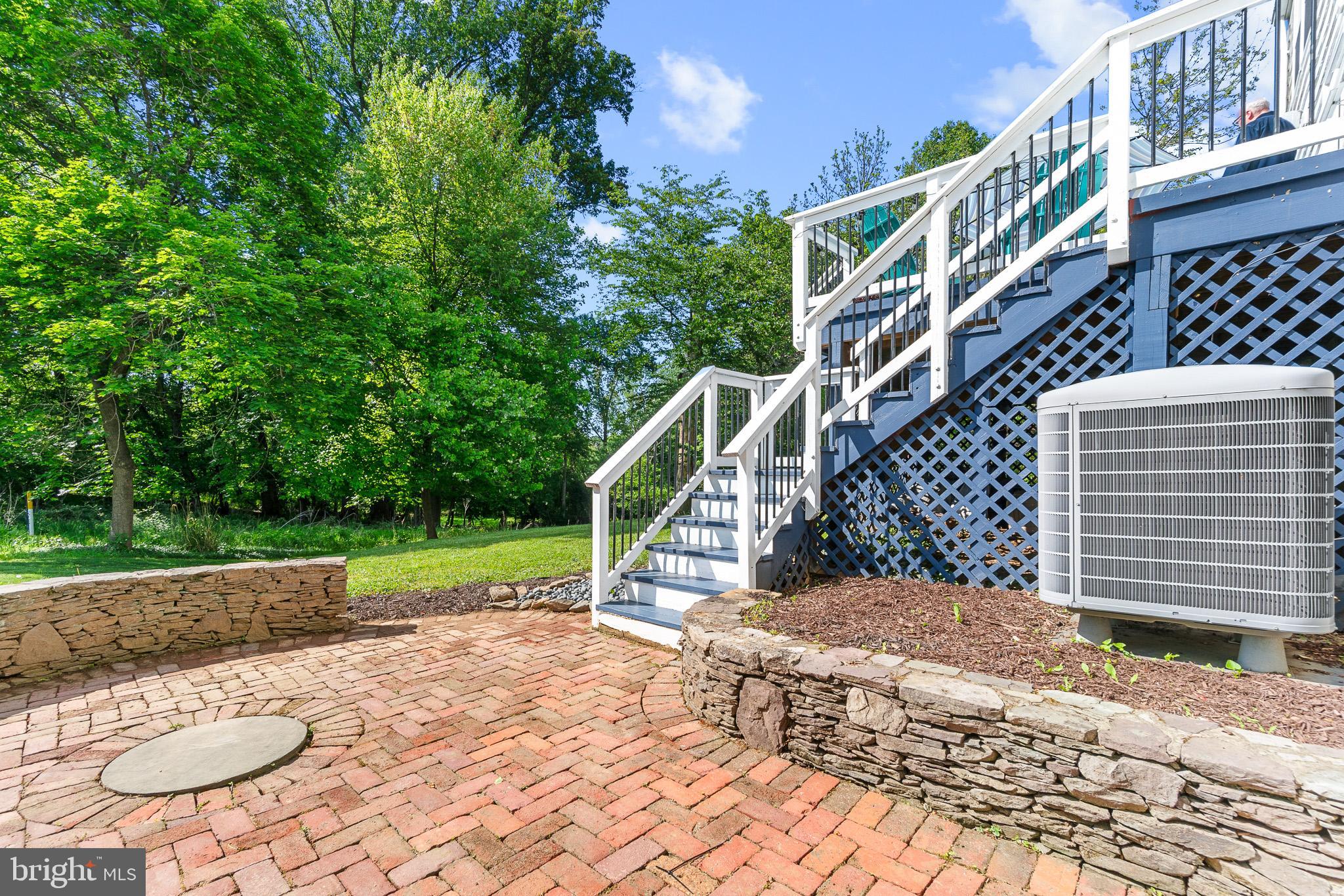 OLNEY OAKS - Residential