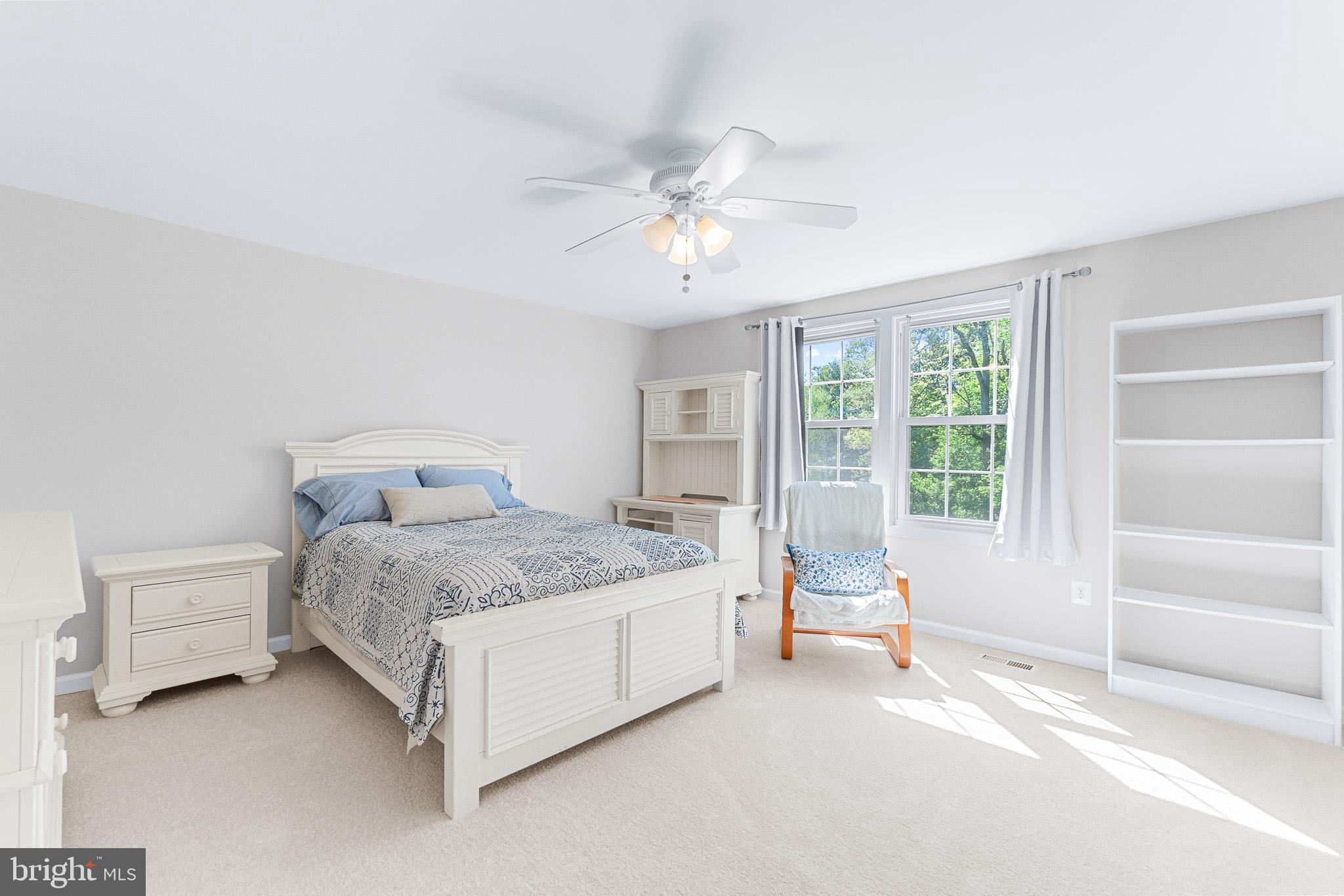 OLNEY OAKS - Residential