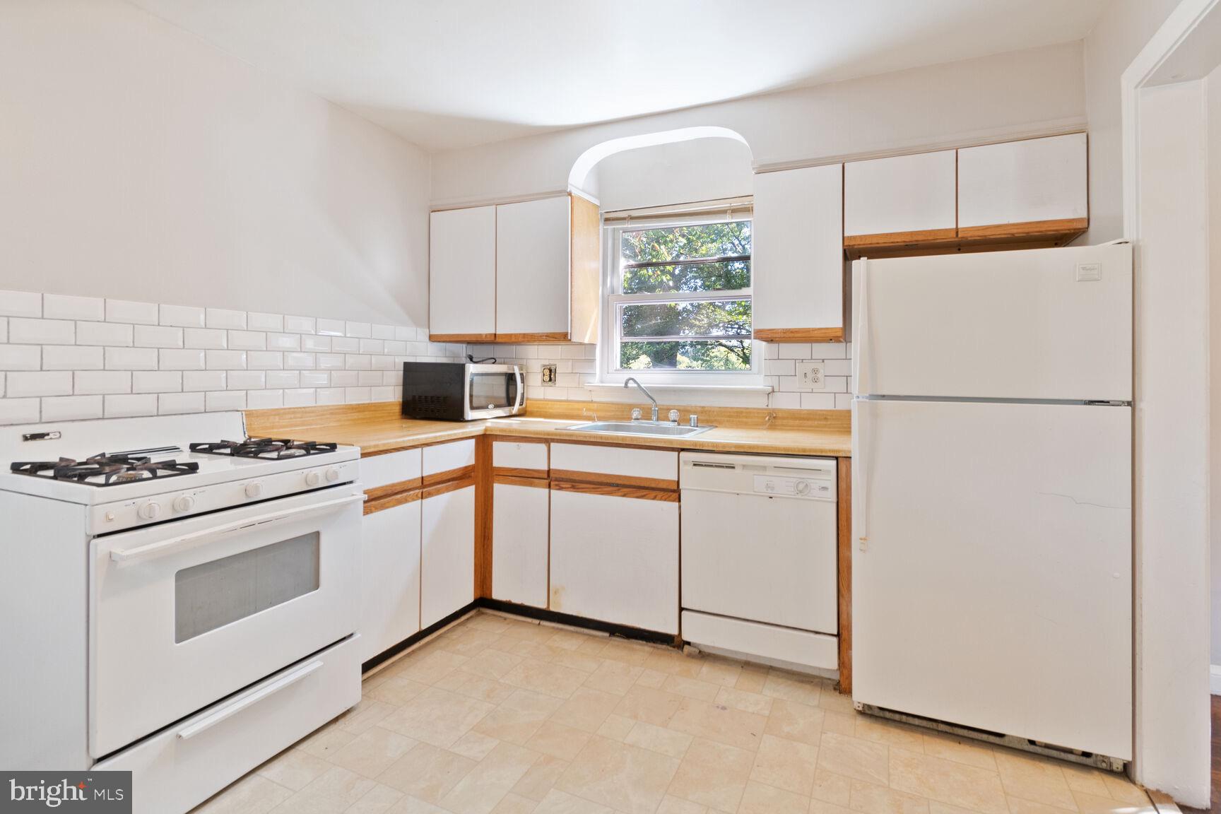 HIGHLAND VIEW - Residential