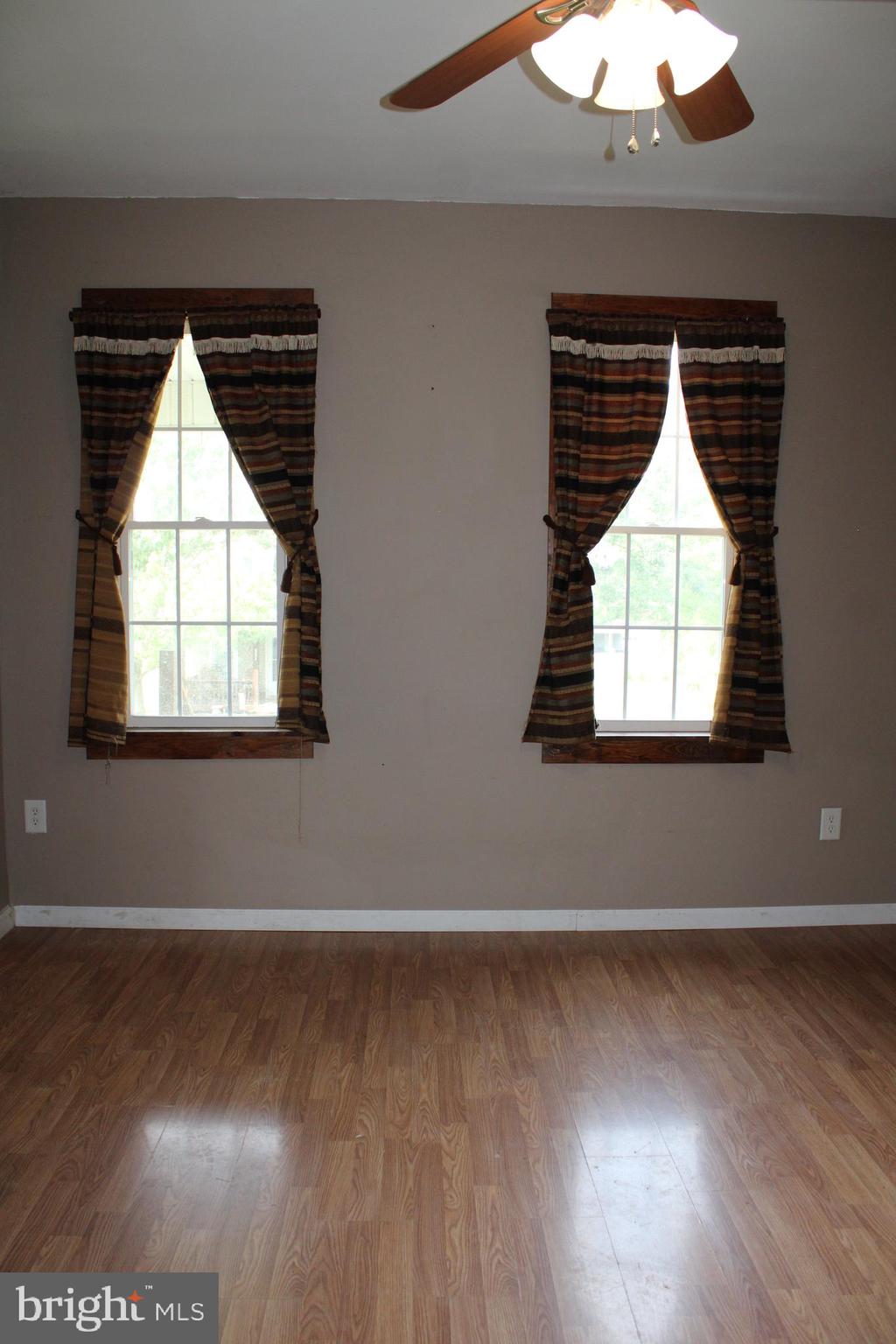 JOHNSON HEIGHTS - Residential
