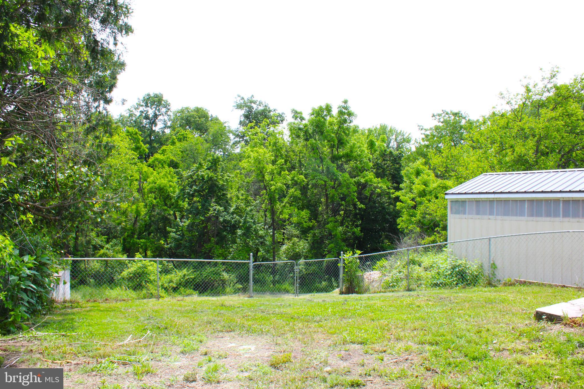 JOHNSON HEIGHTS - Residential