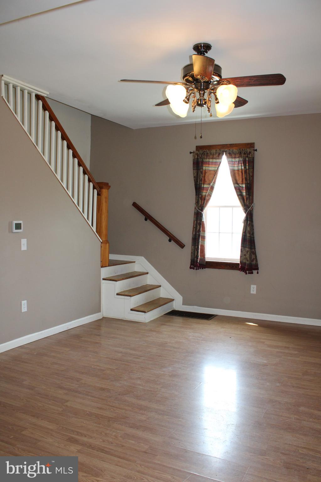 JOHNSON HEIGHTS - Residential