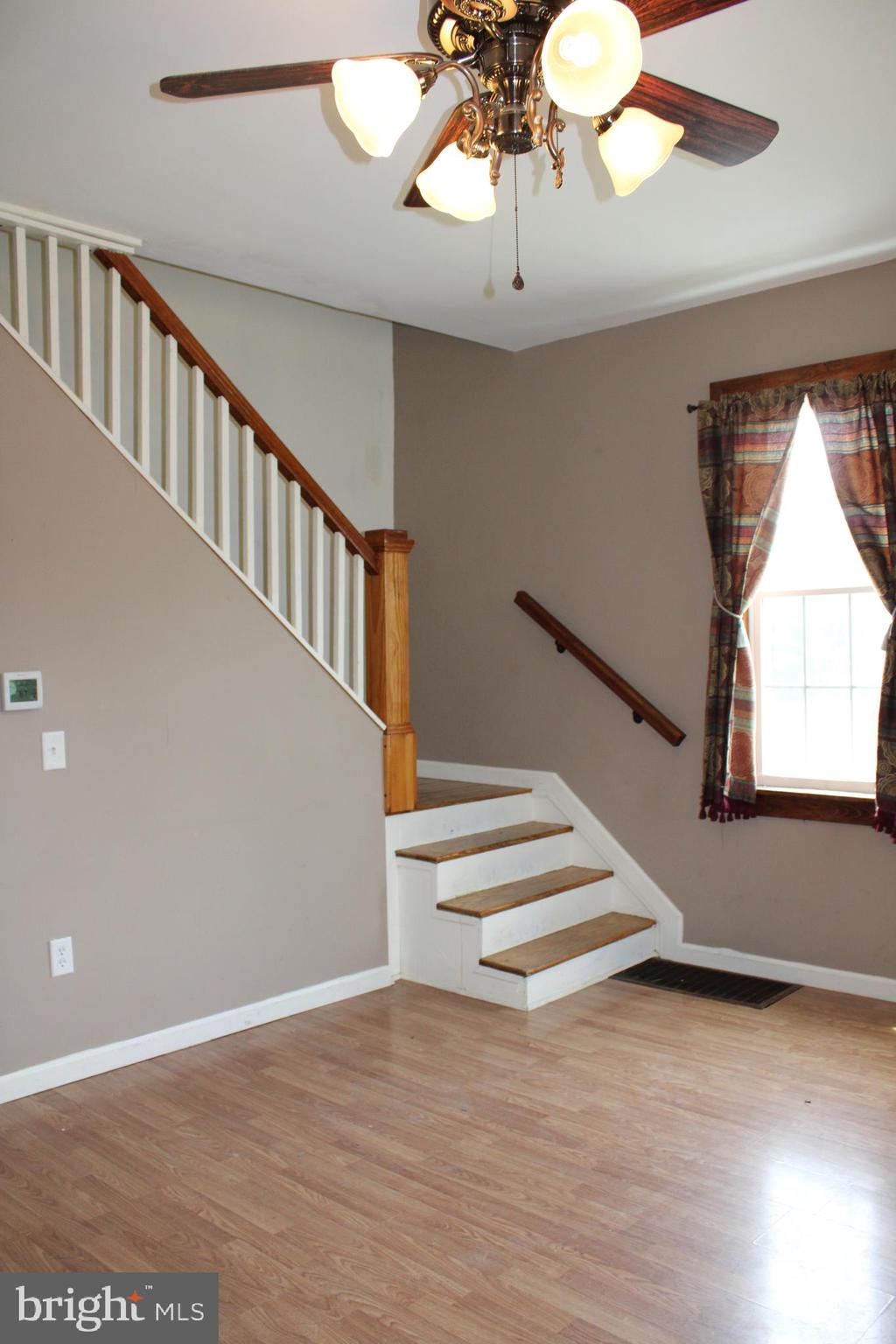 JOHNSON HEIGHTS - Residential