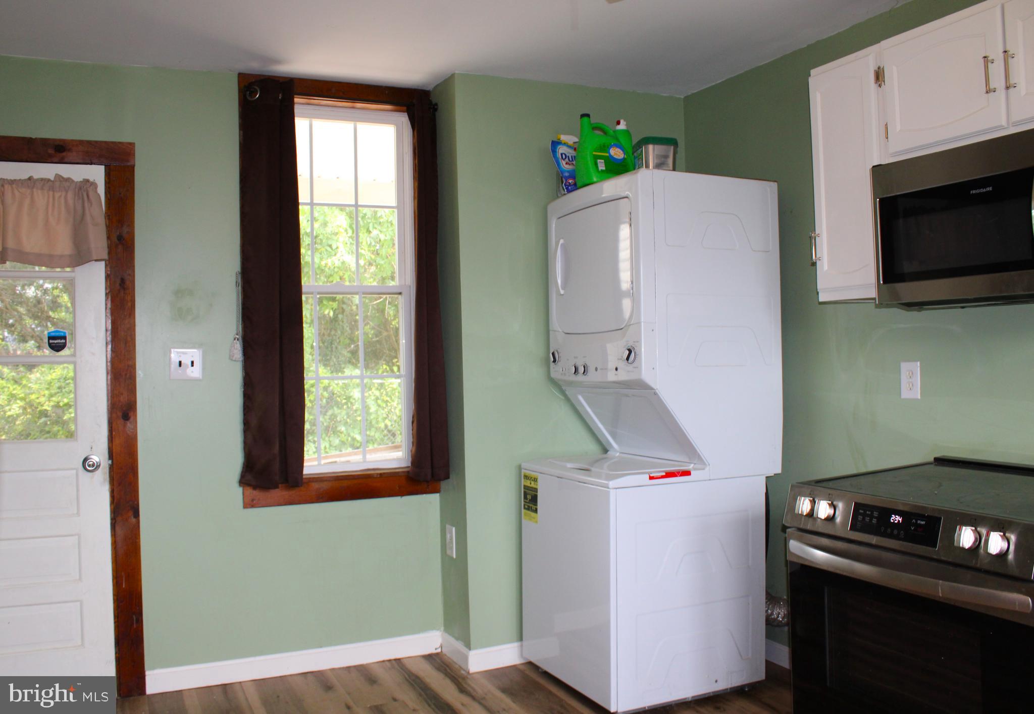 JOHNSON HEIGHTS - Residential