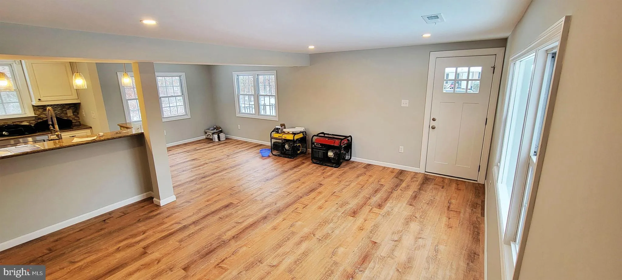 Egg Harbor Township, New Jersey 08234, United States, 4 Bedrooms Bedrooms, ,3 BathroomsBathrooms,Residential,Active,43542