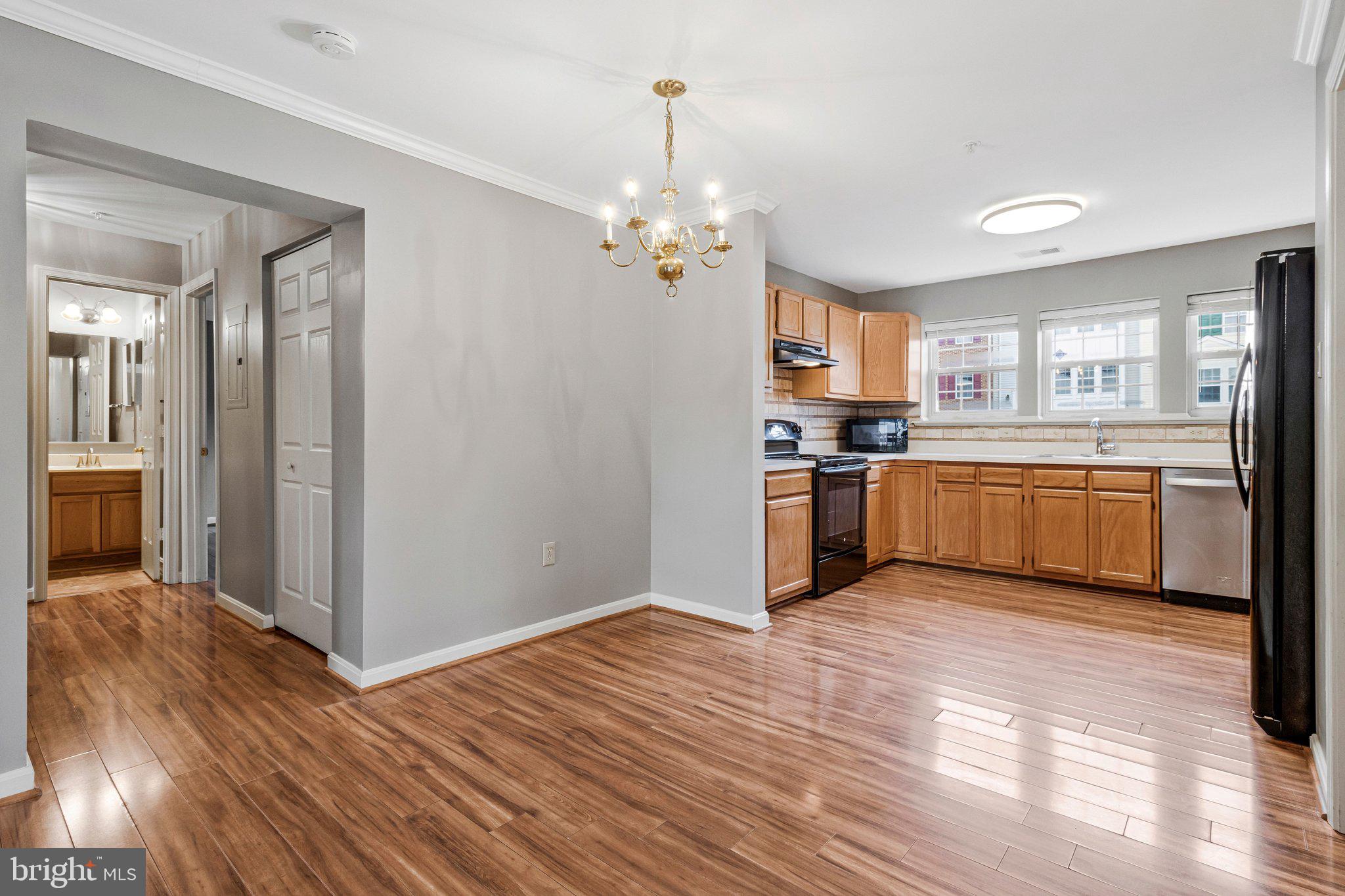 APPLEGATE - Residential Lease