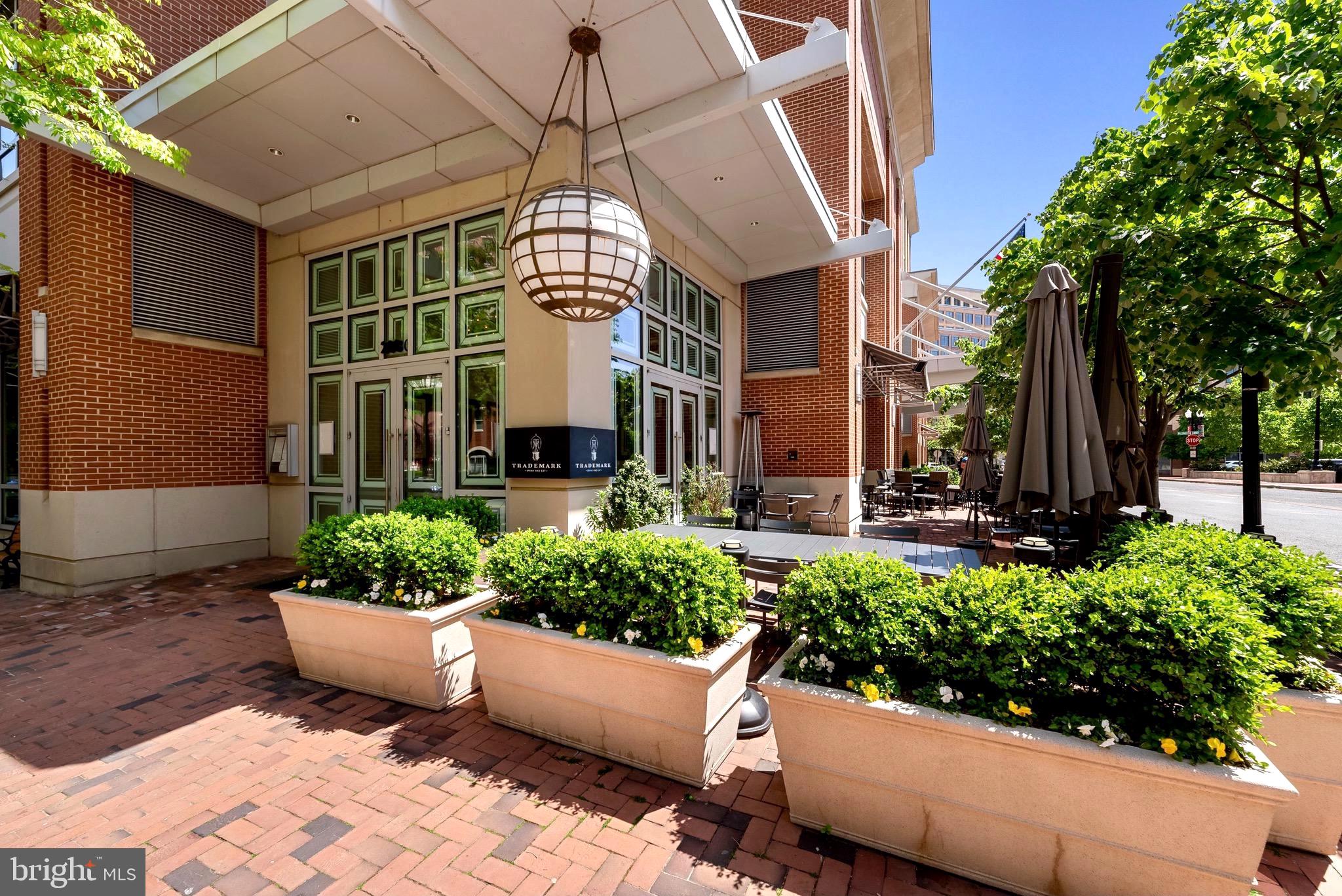 THE JAMIESON - Residential